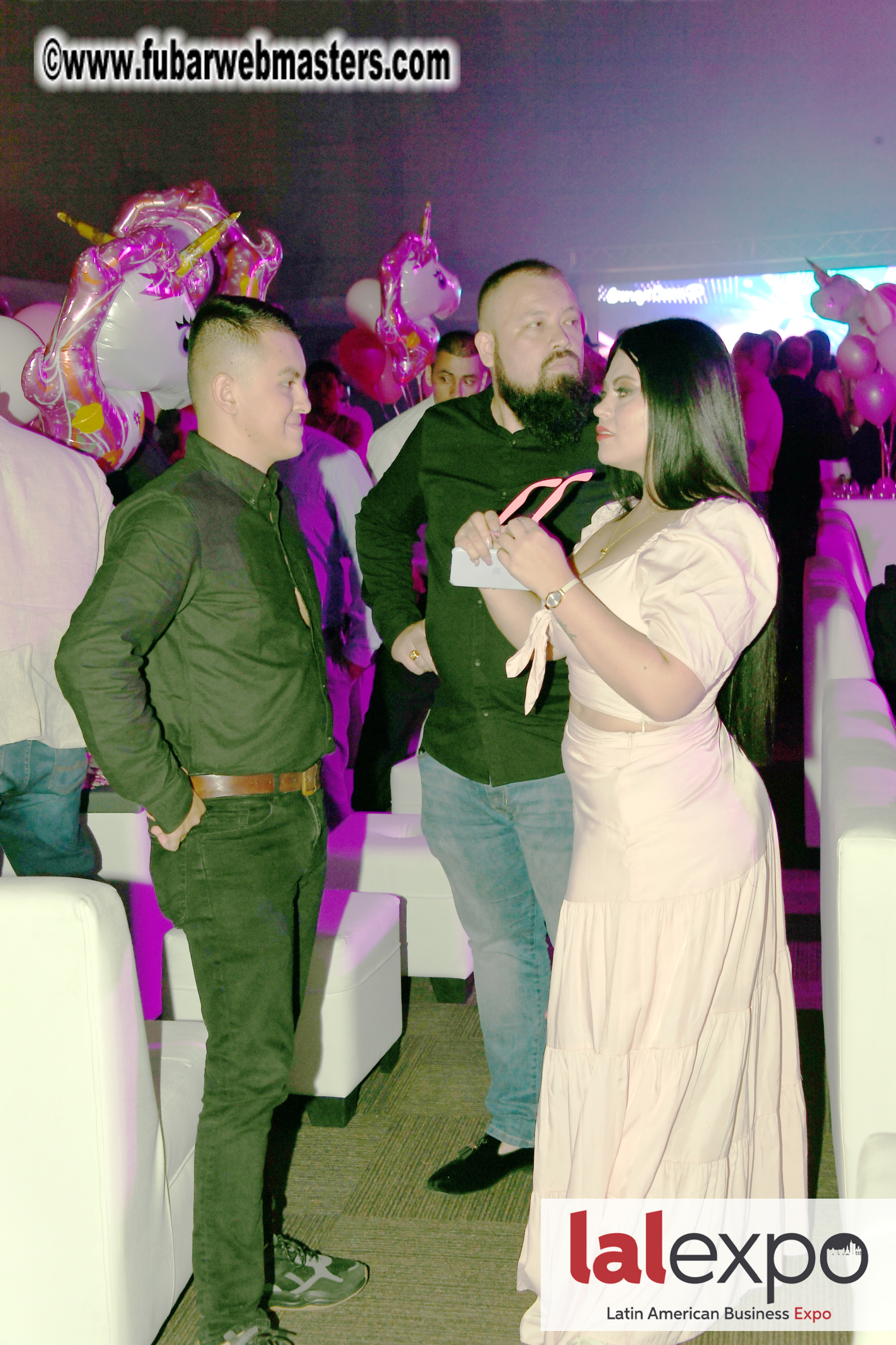 Bongacams Pink Paradise Party