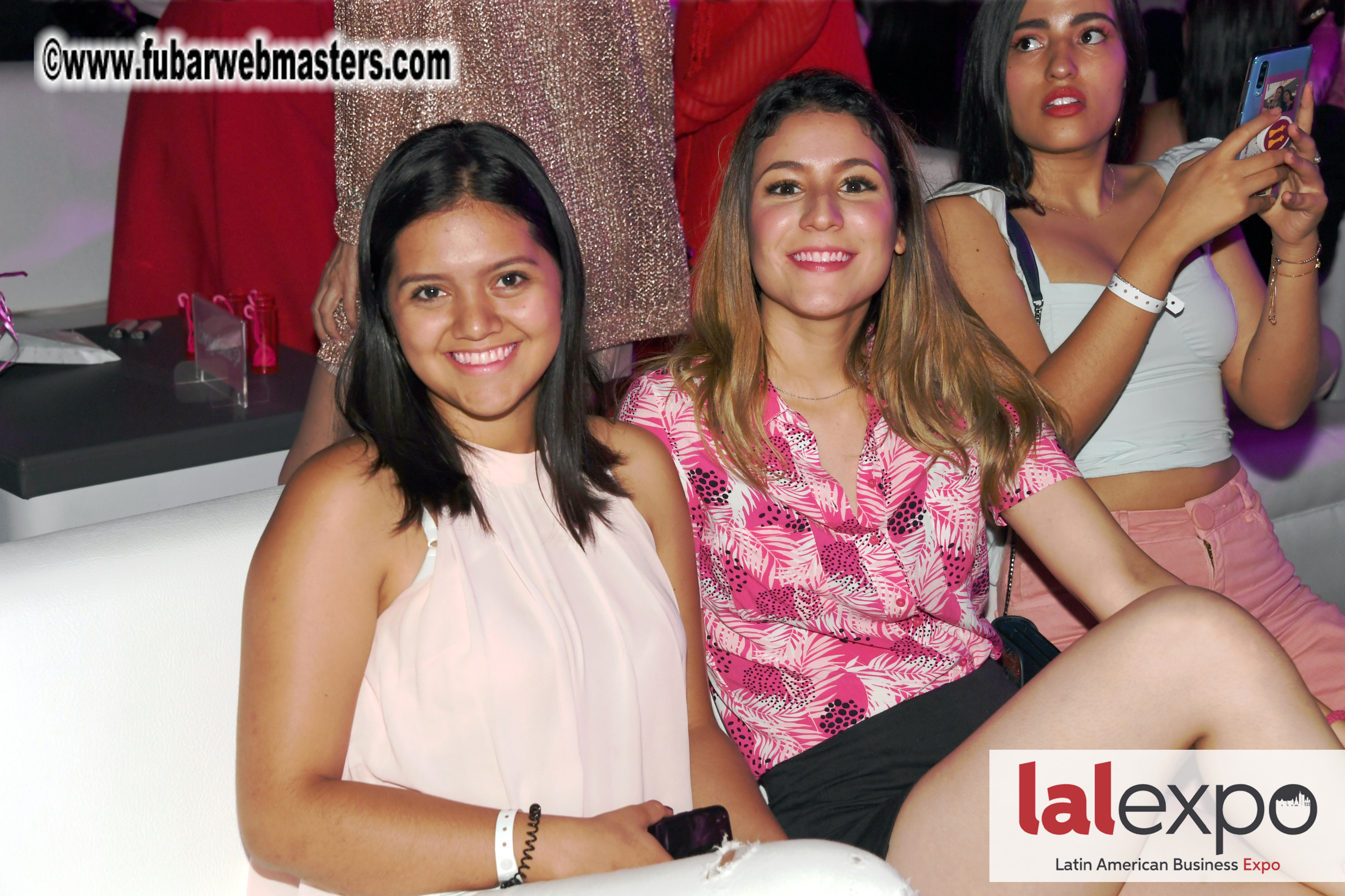 Bongacams Pink Paradise Party