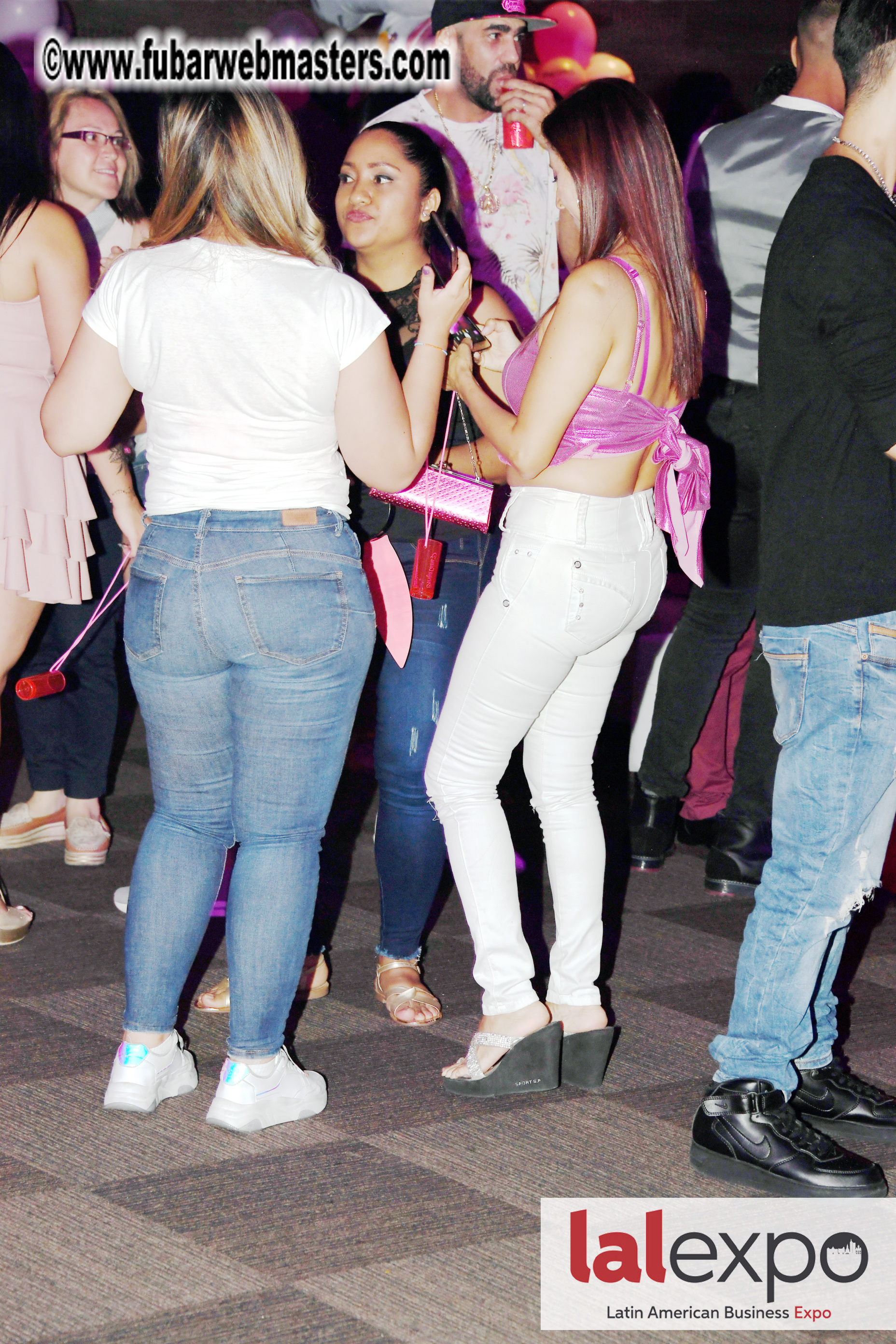 Bongacams Pink Paradise Party