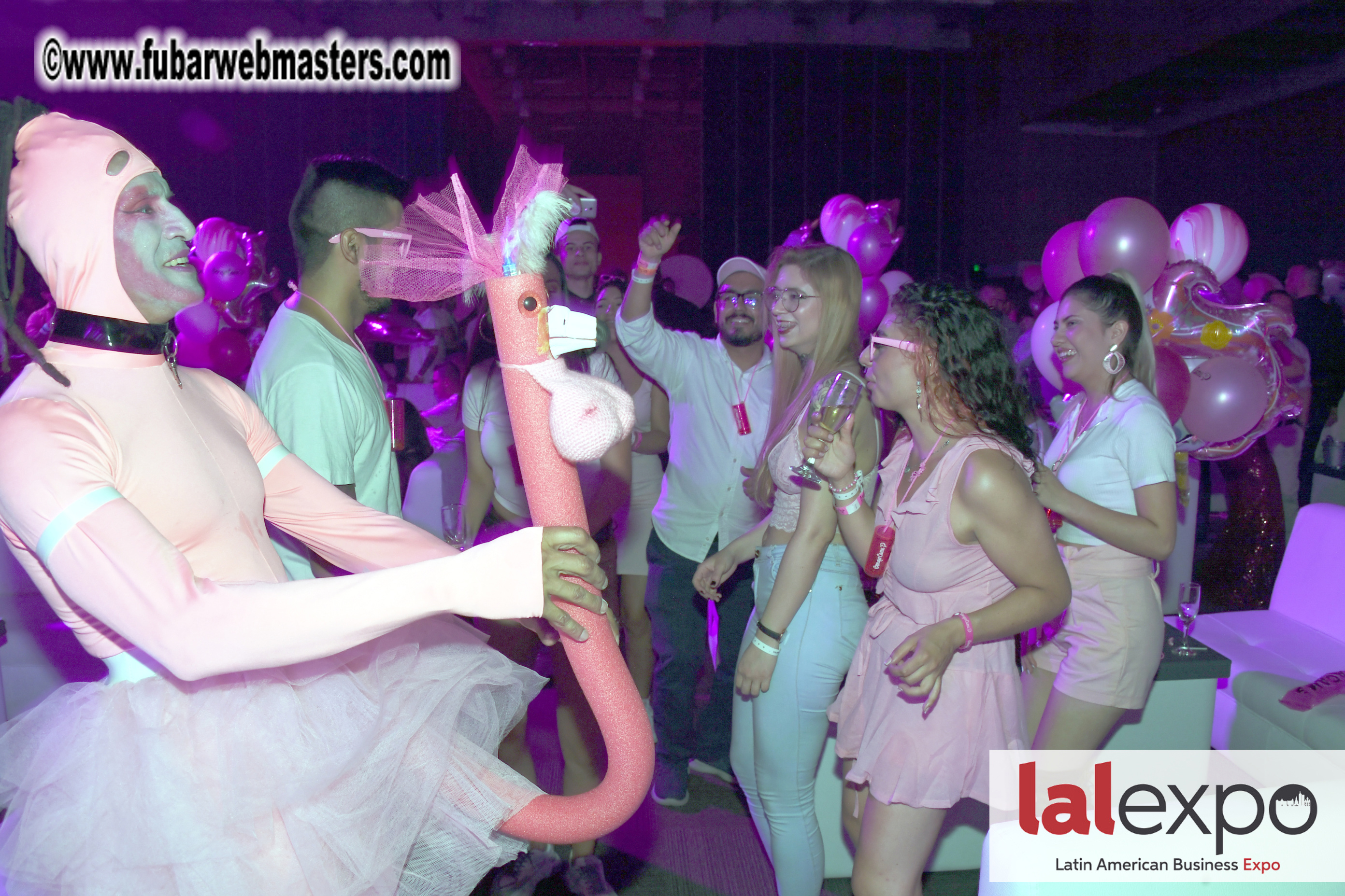 Bongacams Pink Paradise Party