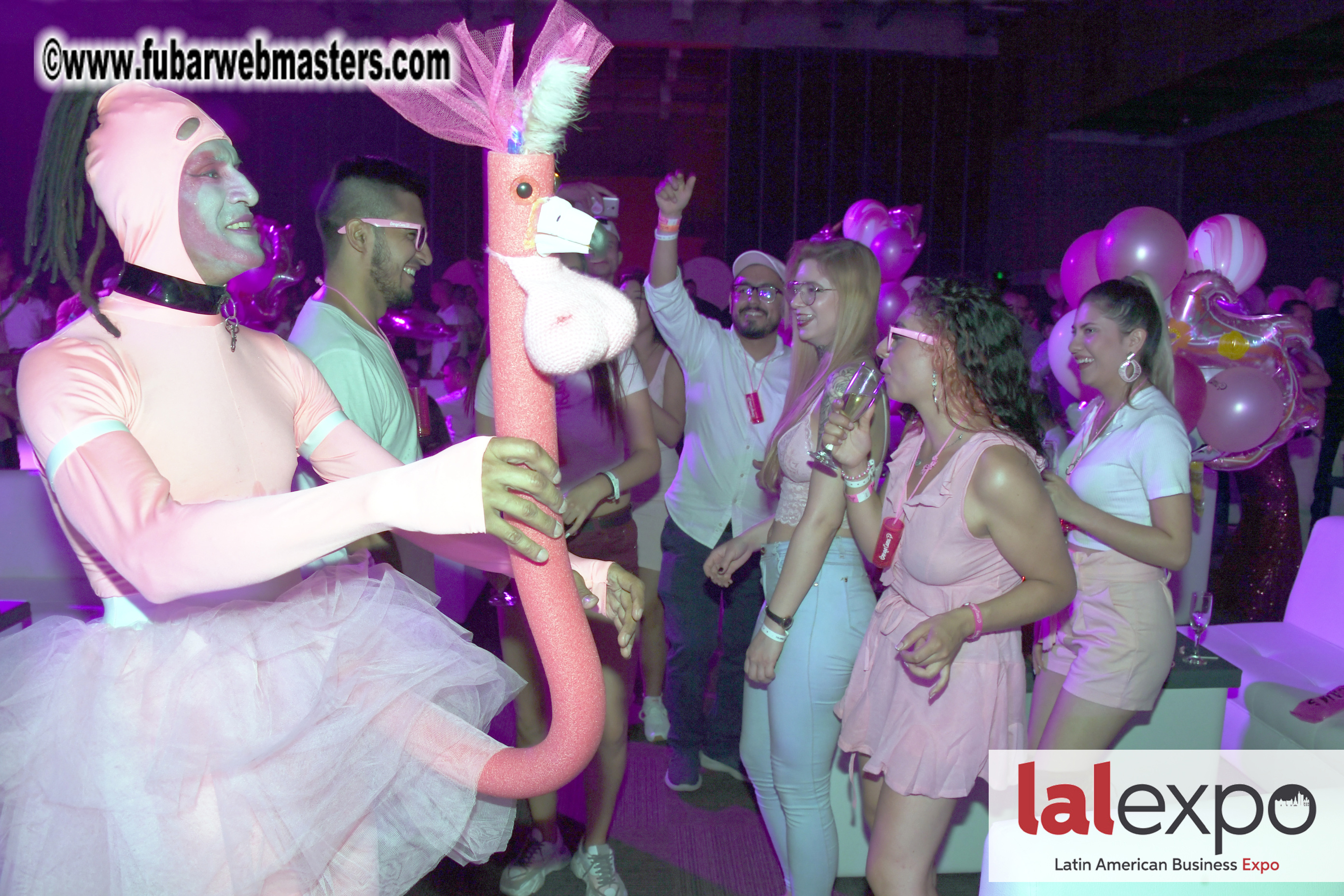 Bongacams Pink Paradise Party