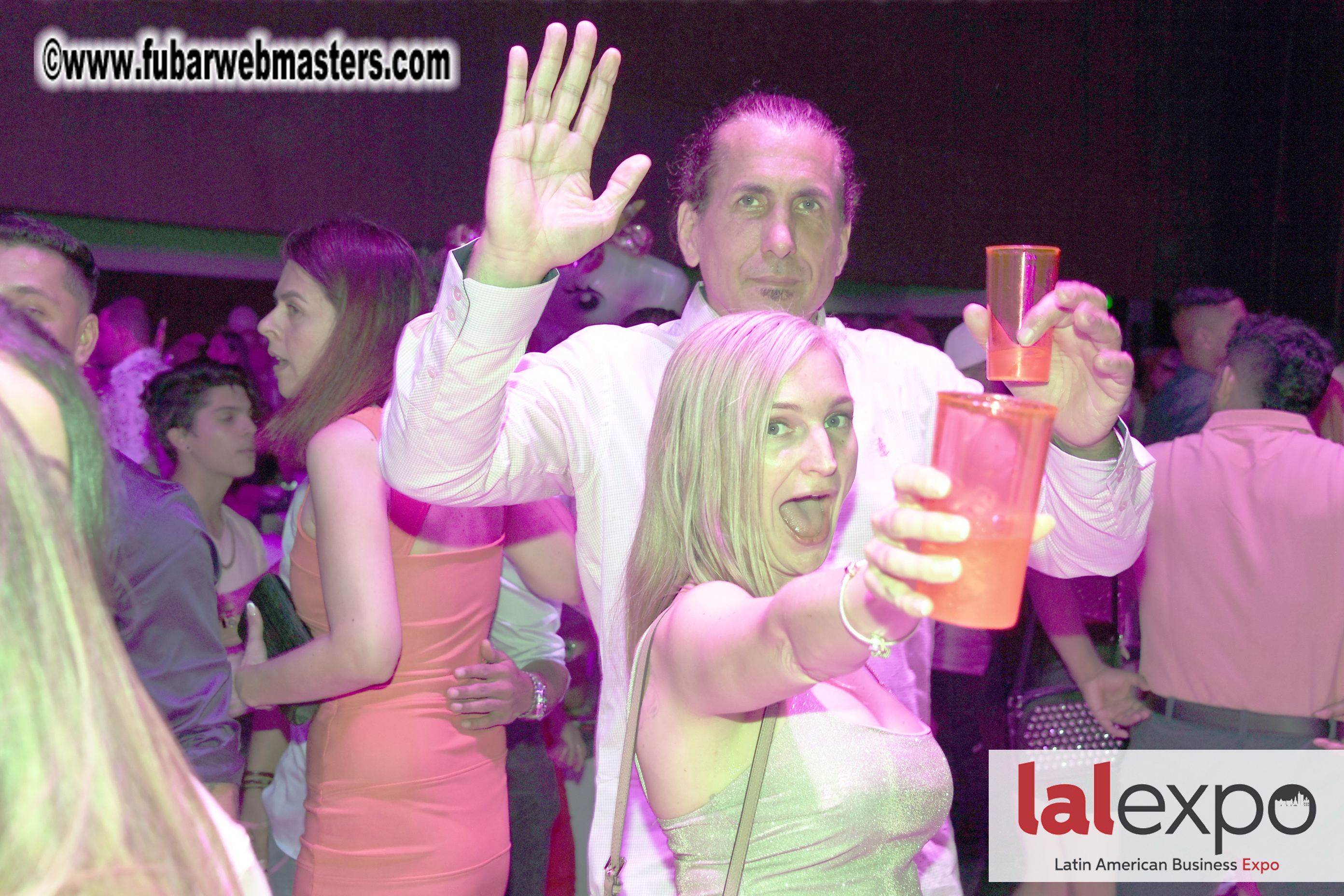 Bongacams Pink Paradise Party