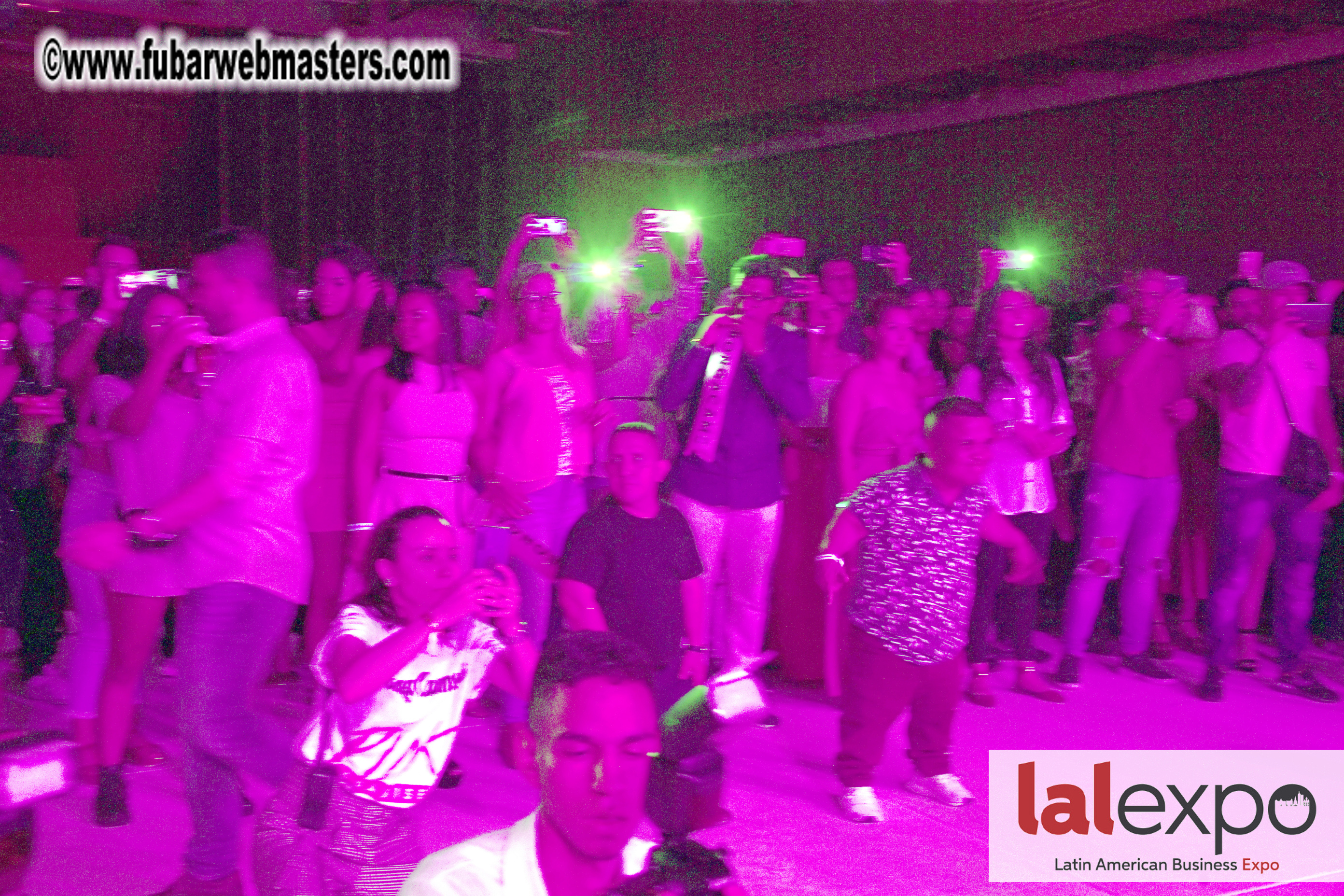 Bongacams Pink Paradise Party