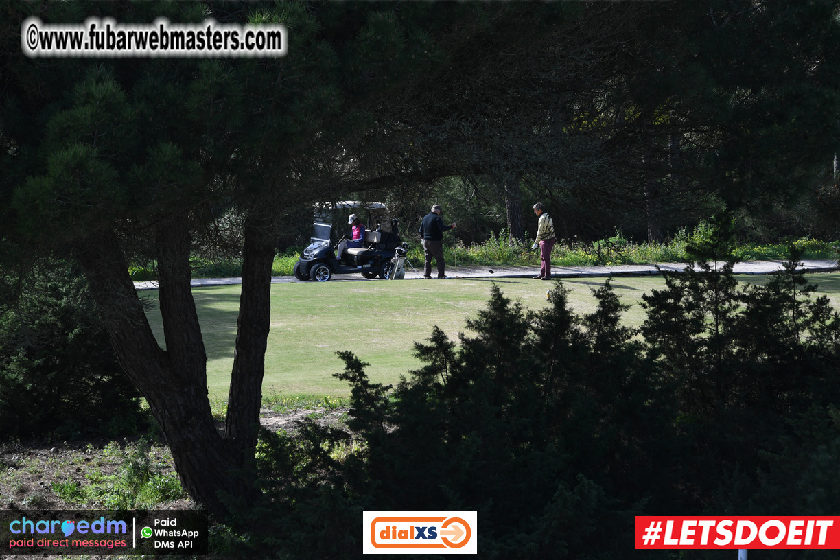 Pre-show MoJoHost Happy Hour