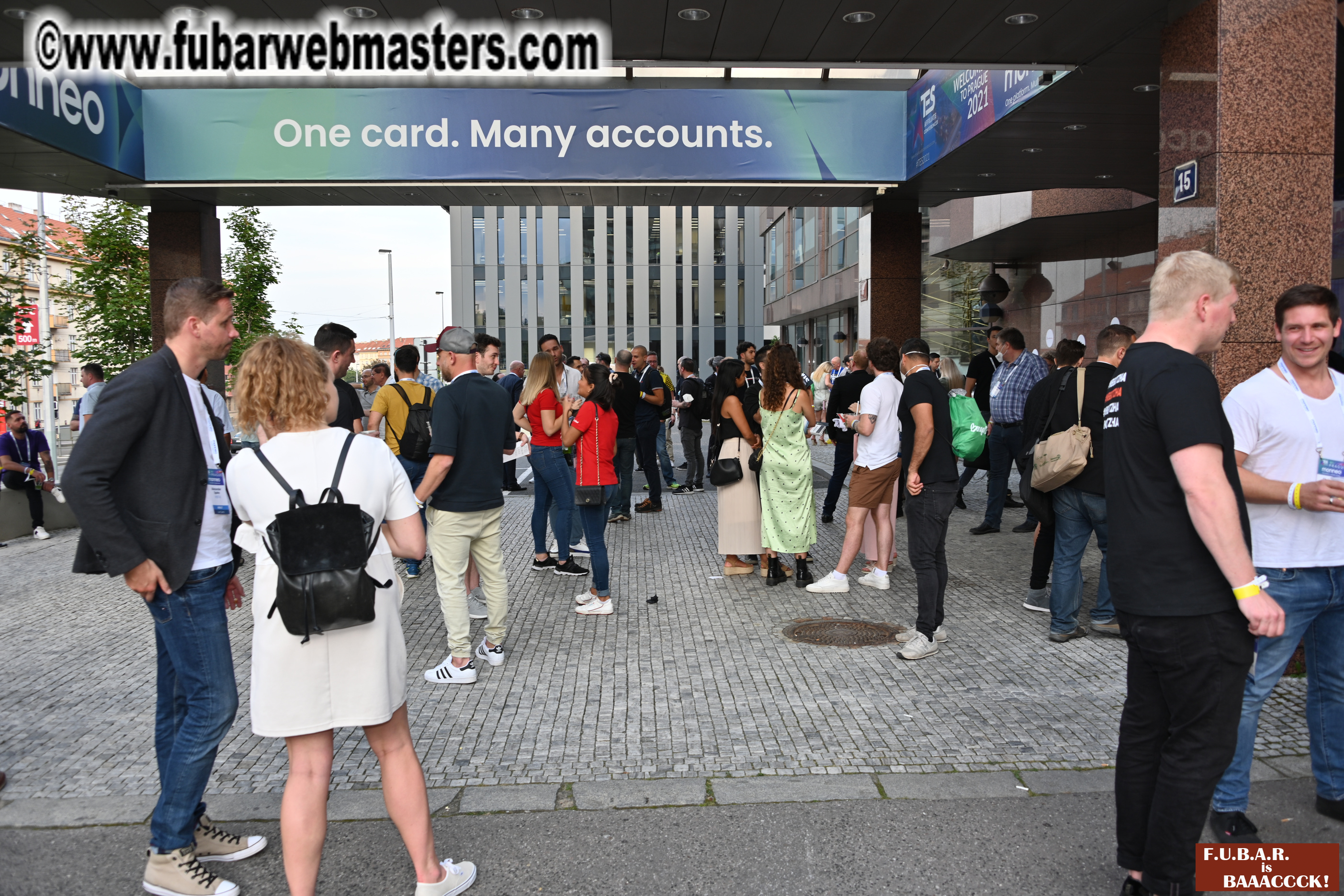 Headlining Sponsors Happy Hour