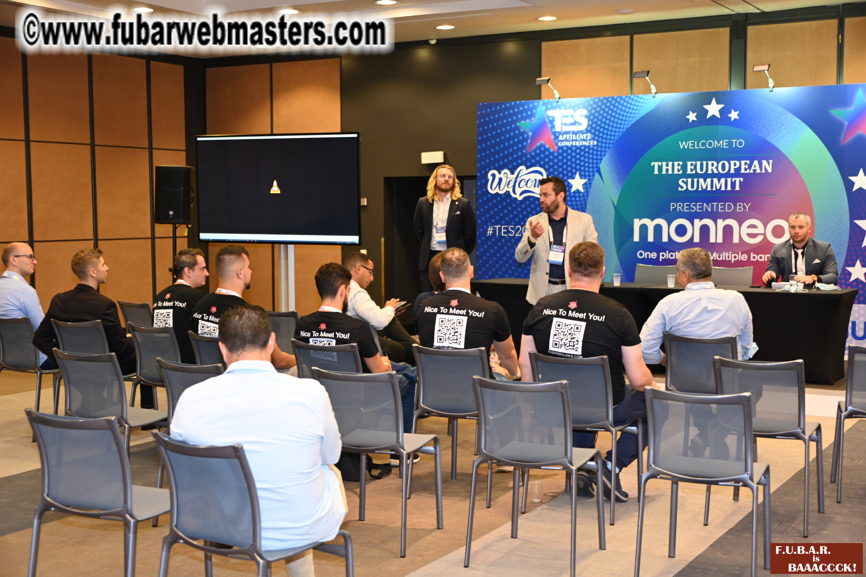 Show Floor & Seminars