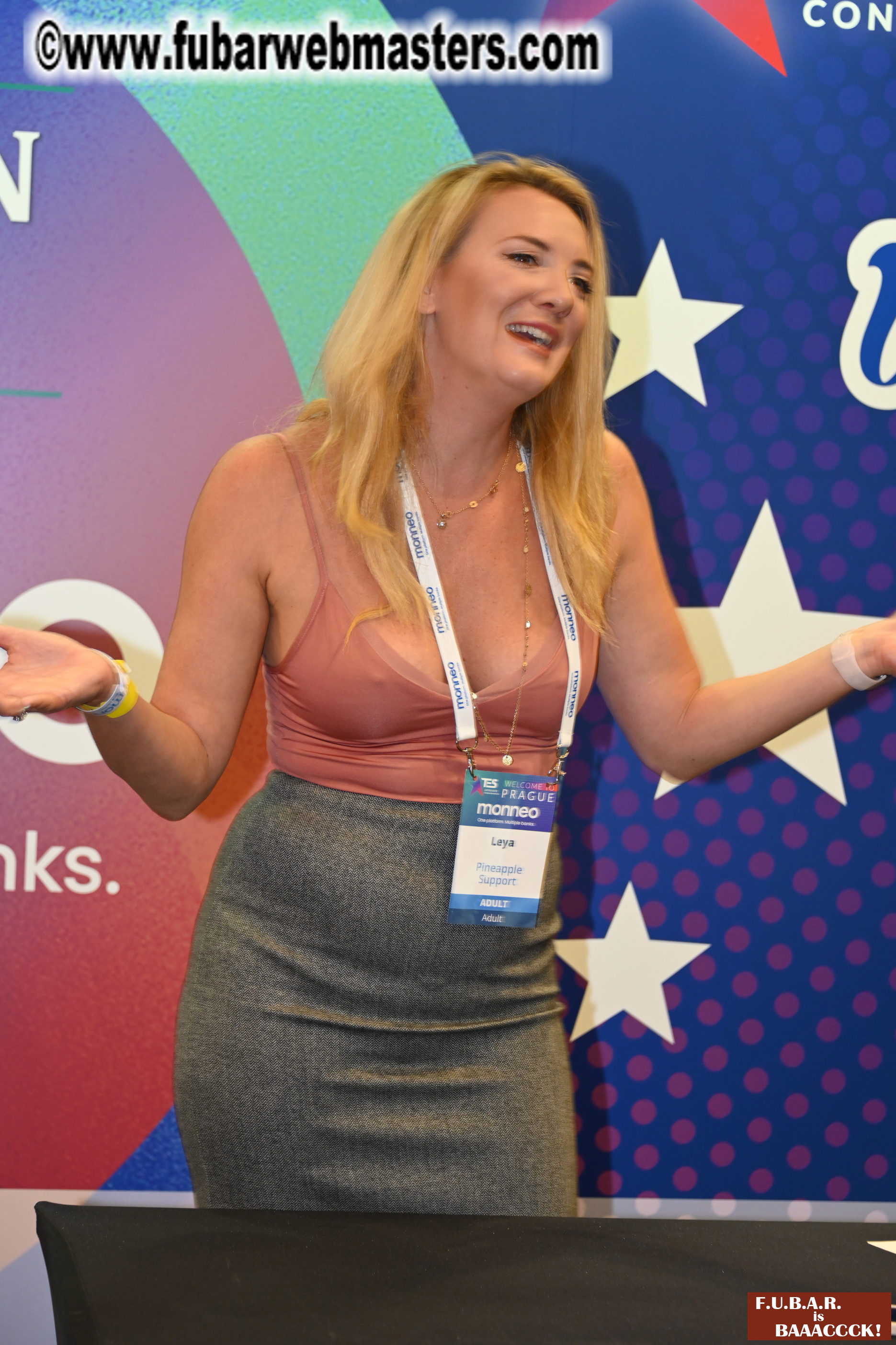 Show Floor & Seminars