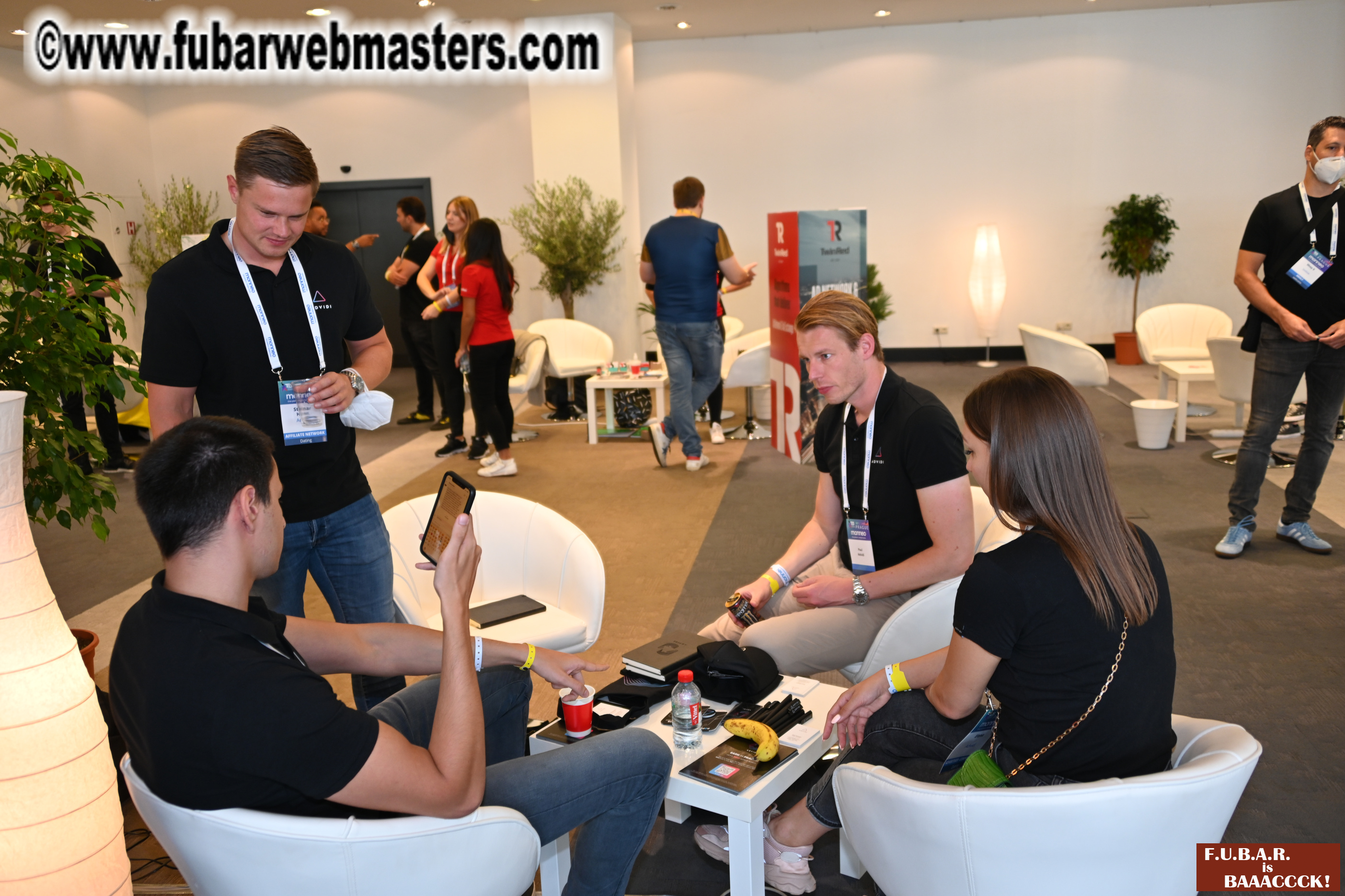 Show Floor & Seminars