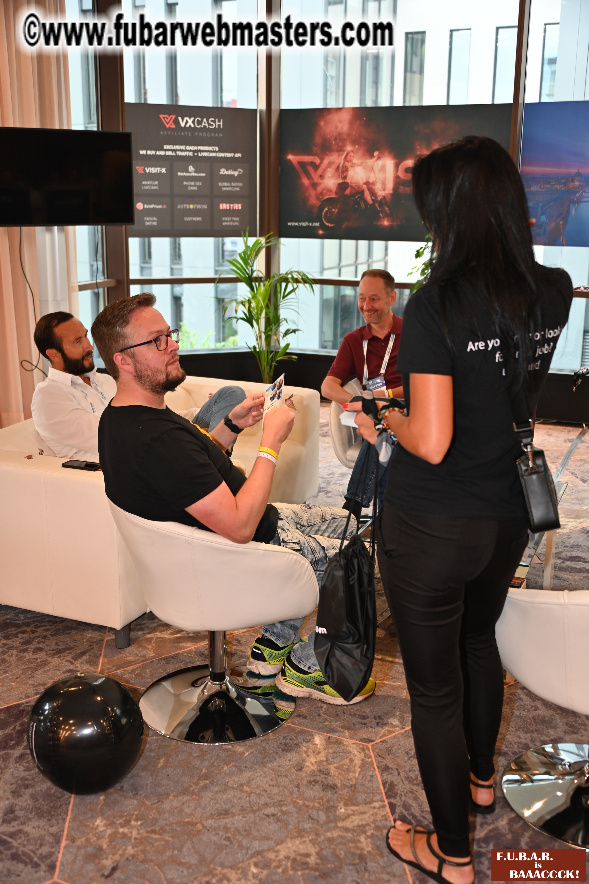 Show Floor & Seminars