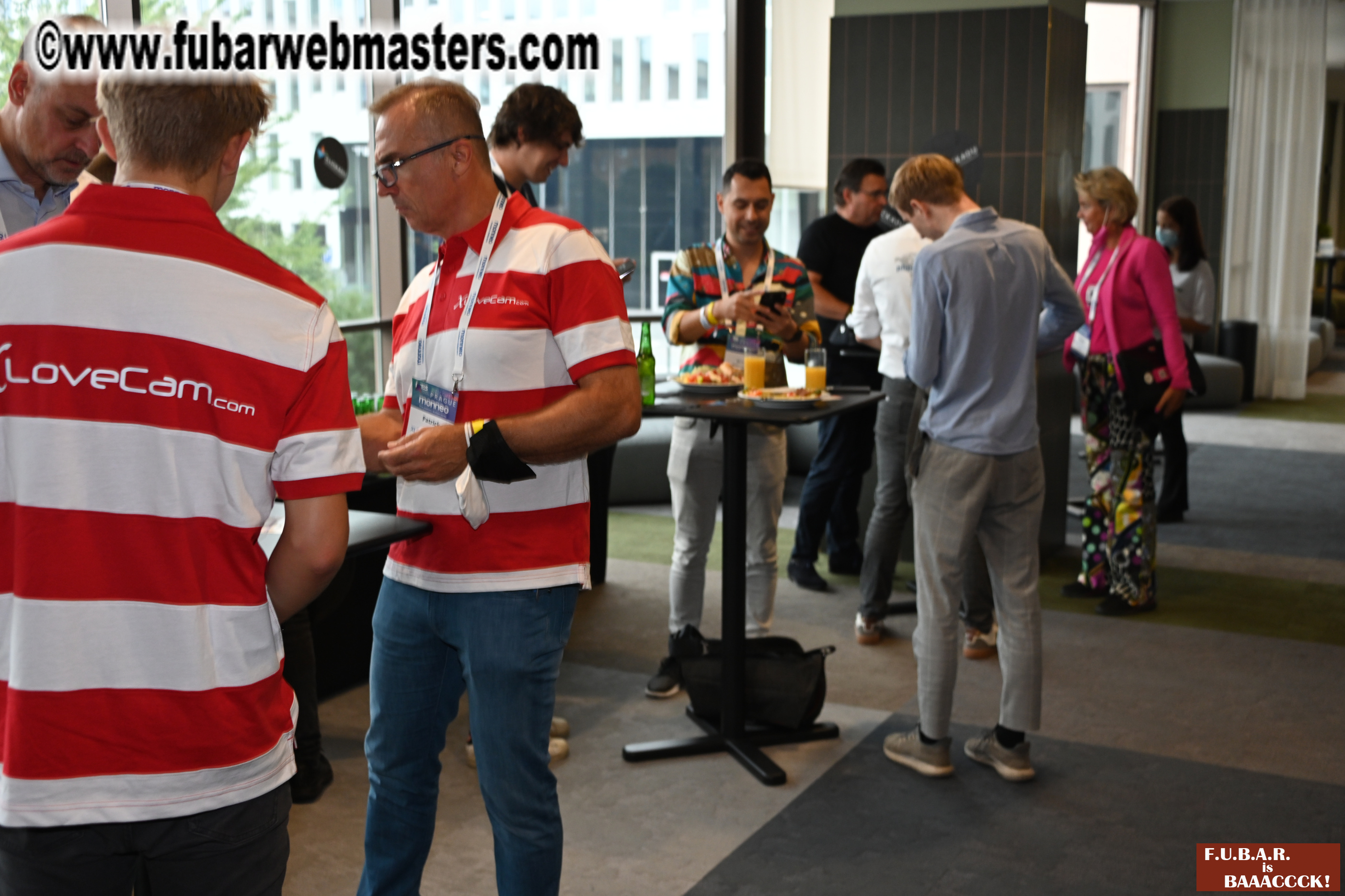 Show Floor & Seminars