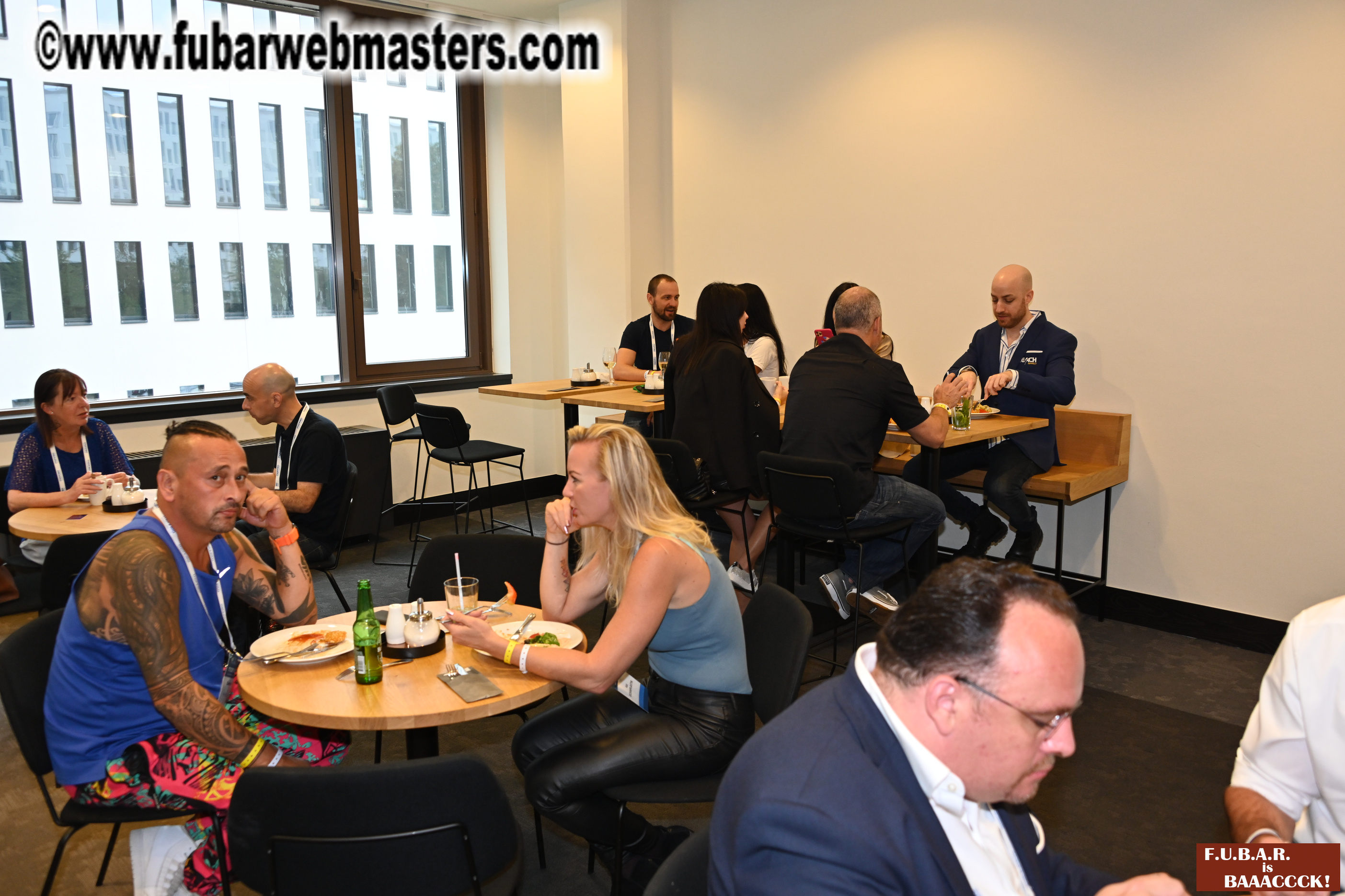 Show Floor & Seminars