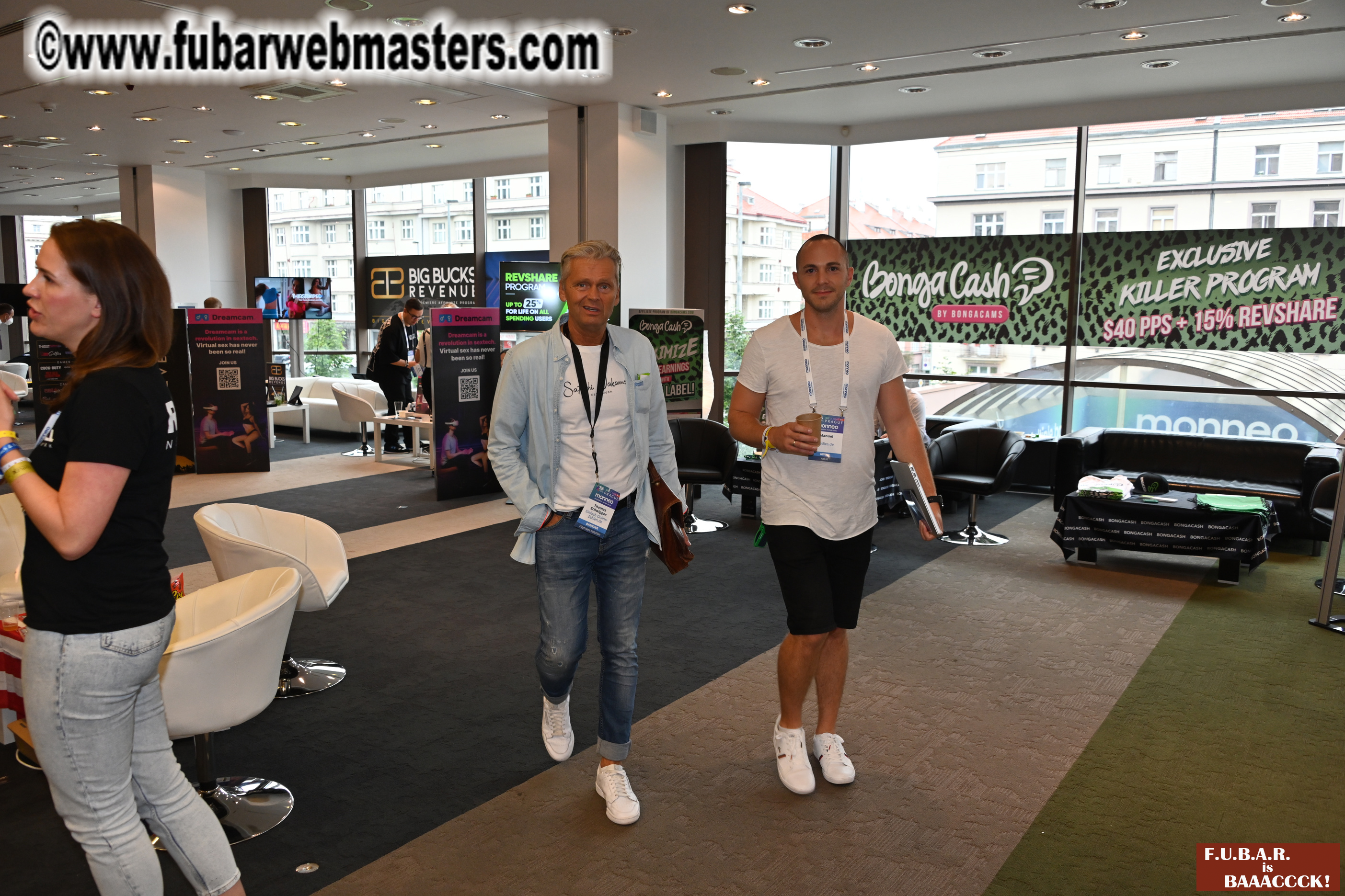 Show Floor & Seminars