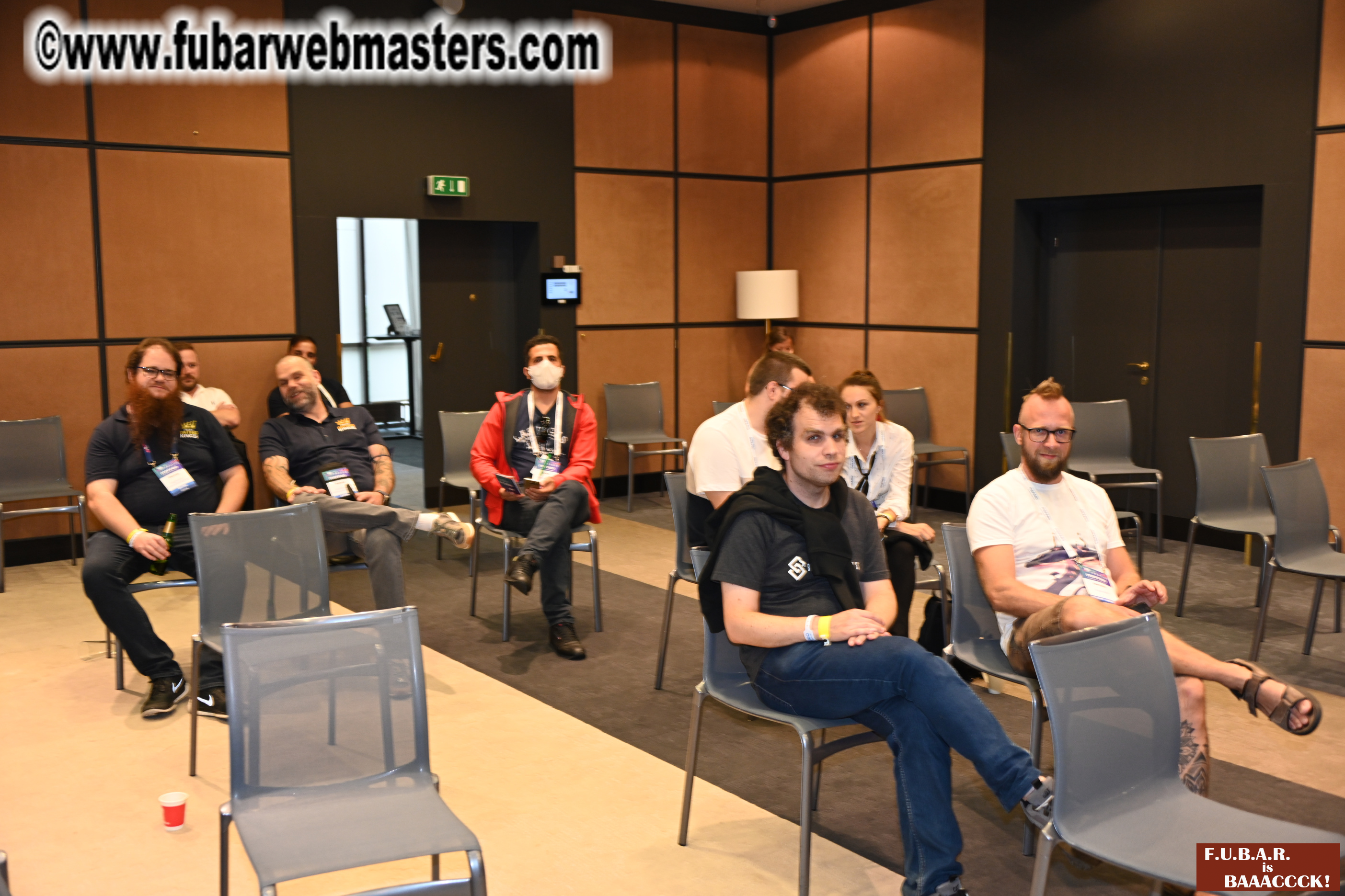 Show Floor & Seminars