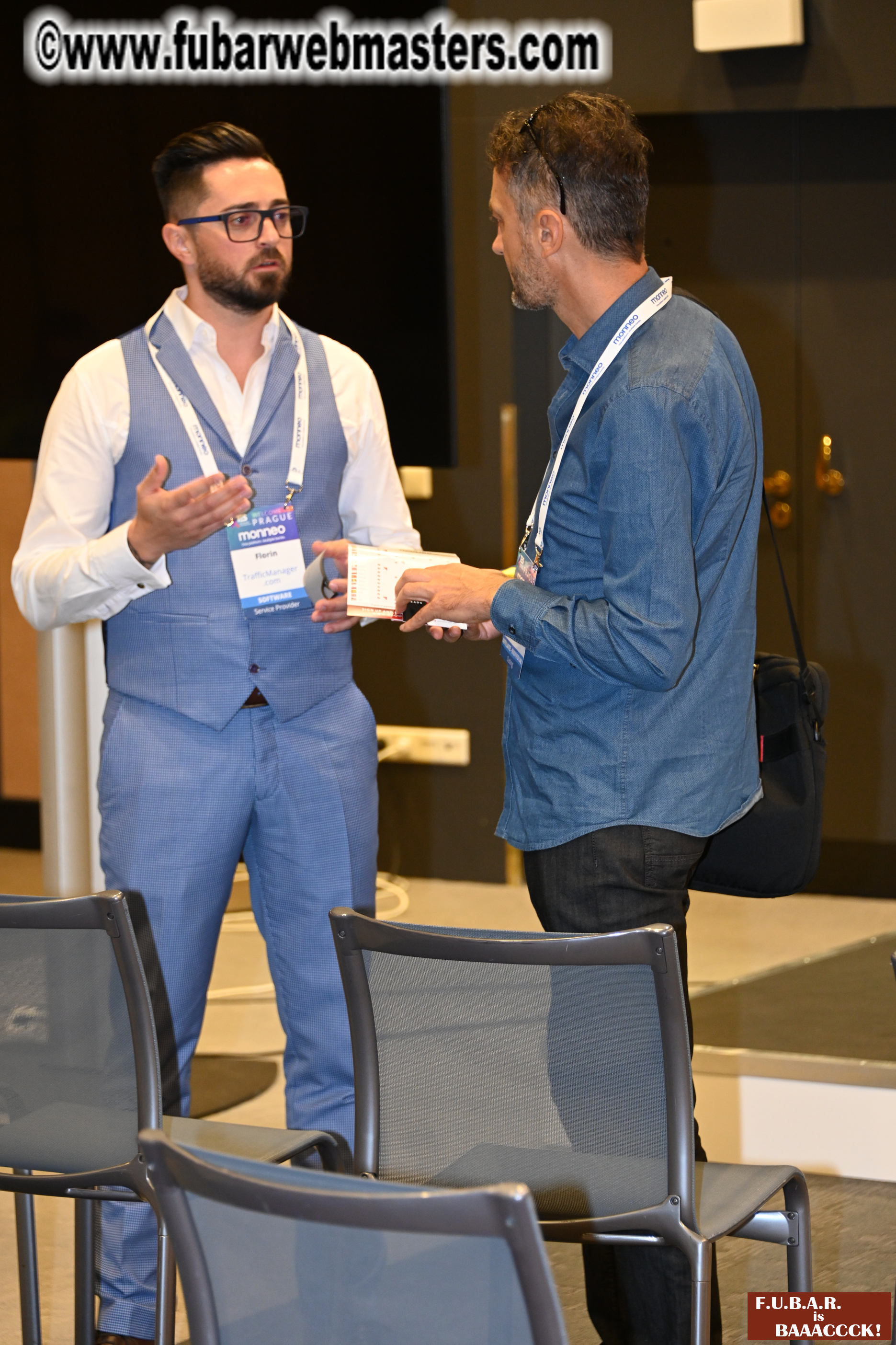 Show Floor & Seminars