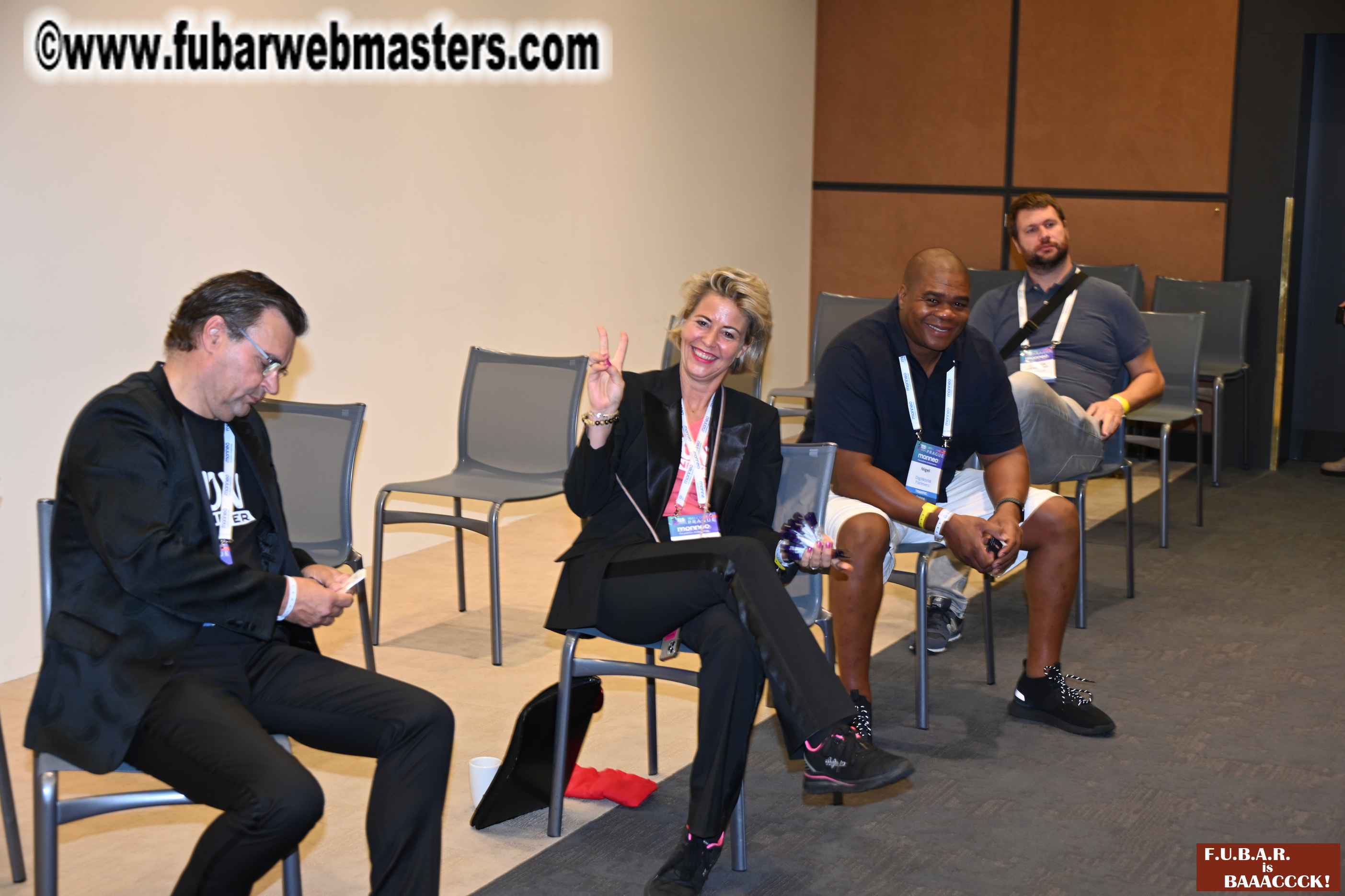 Show Floor & Seminars