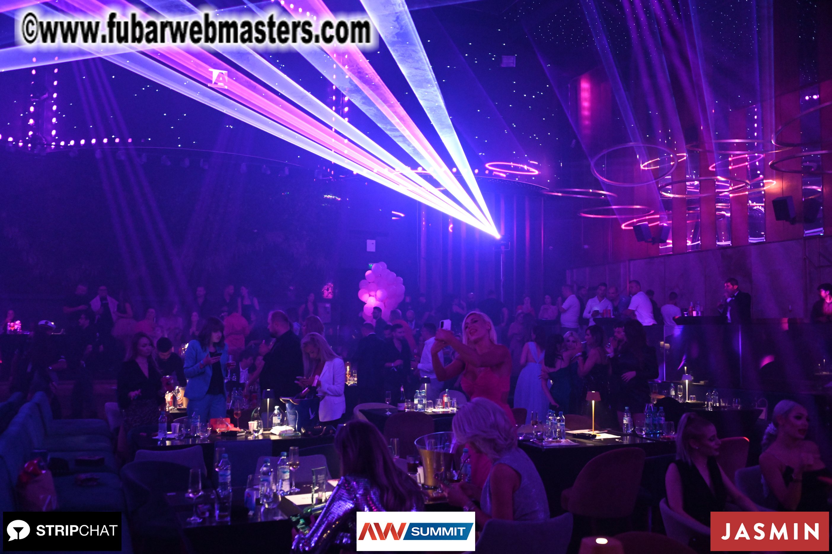 Pink Paradise by BongaCams