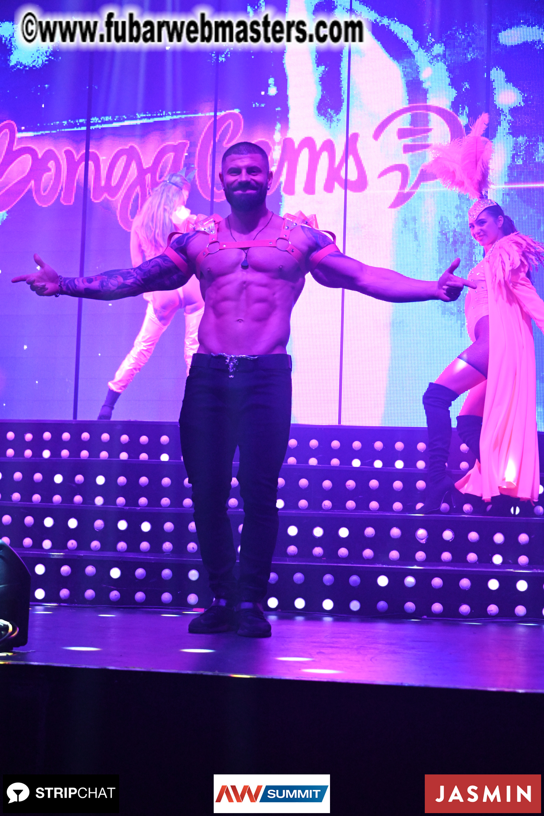 Pink Paradise by BongaCams