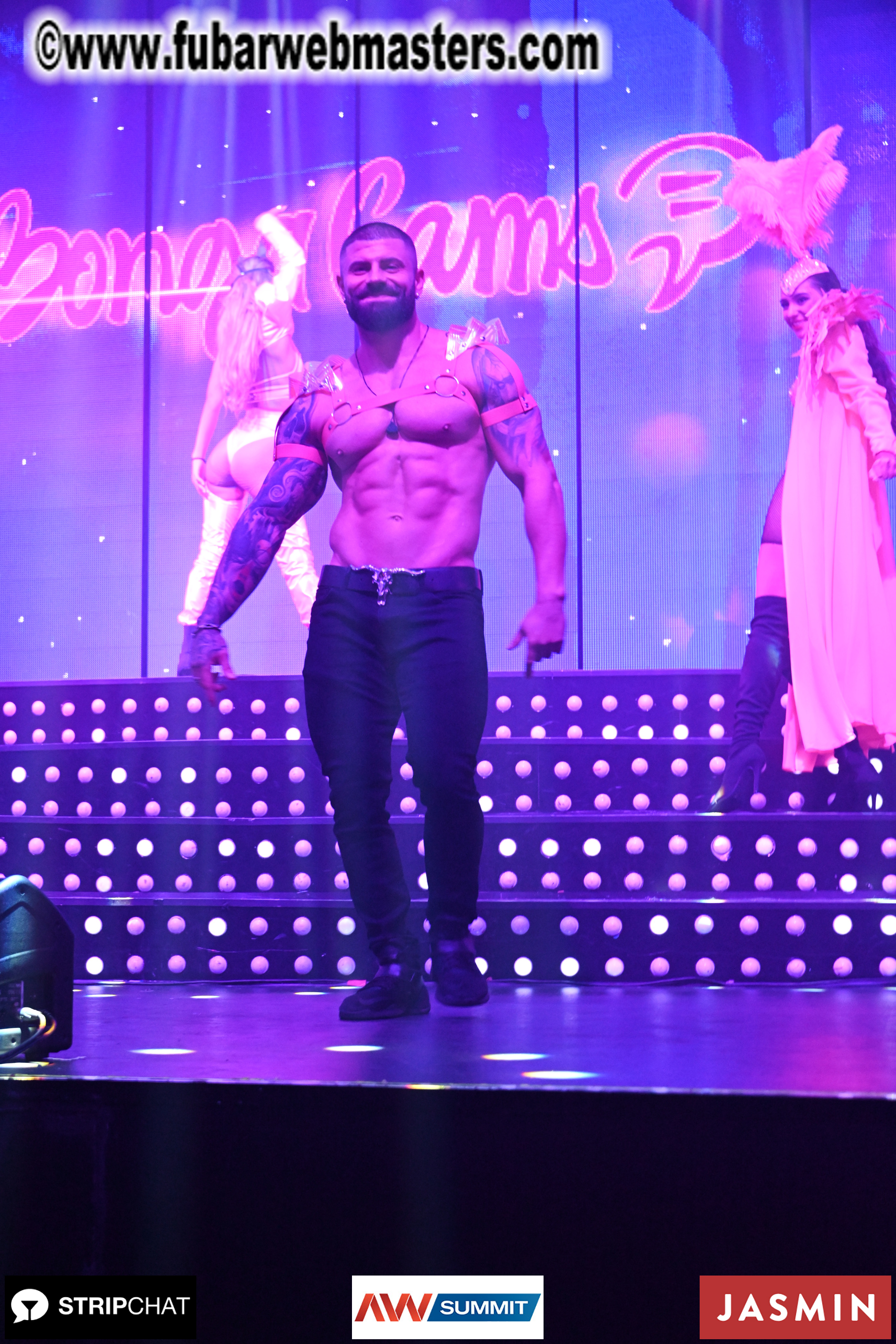 Pink Paradise by BongaCams