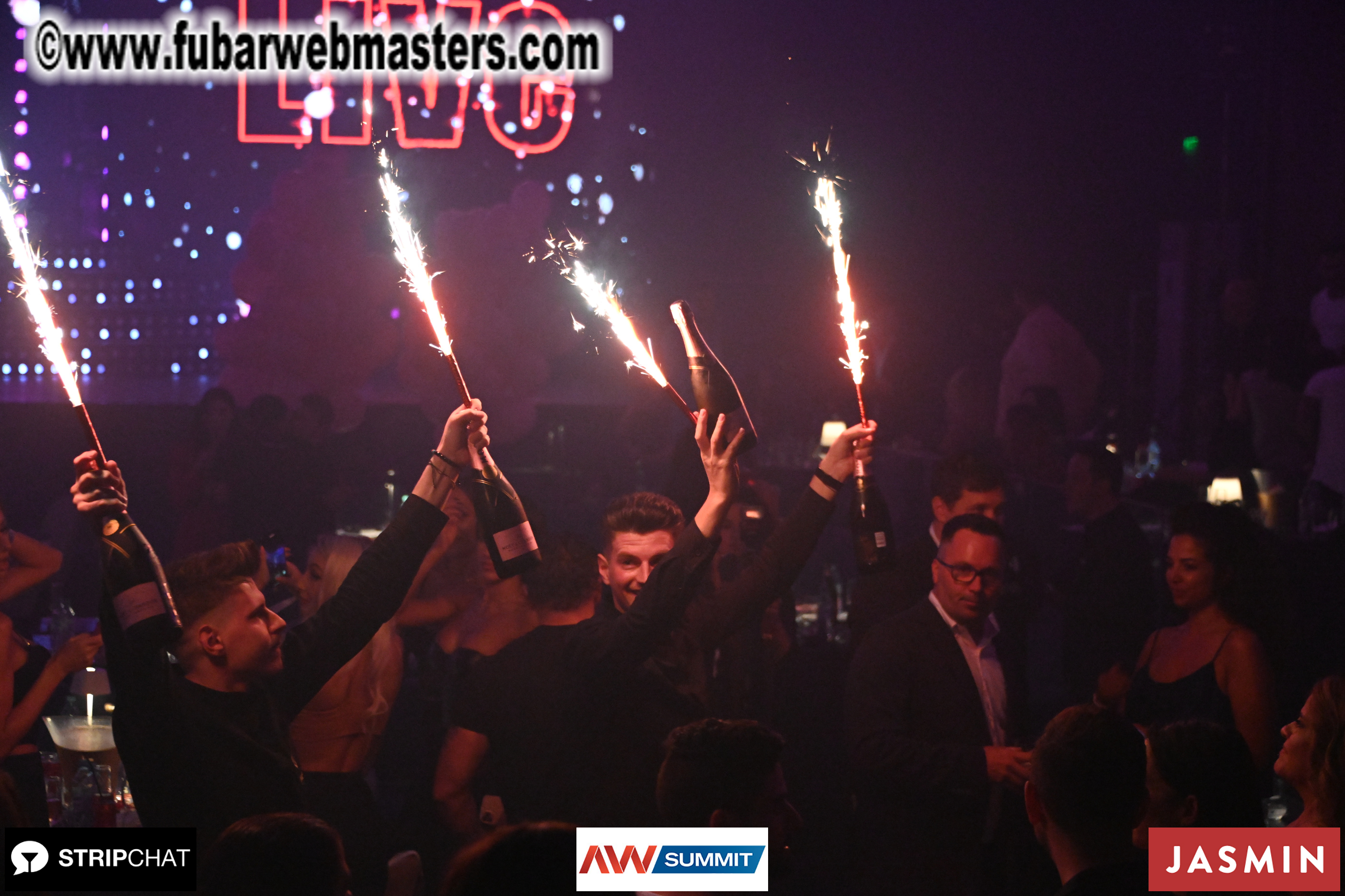 Pink Paradise by BongaCams