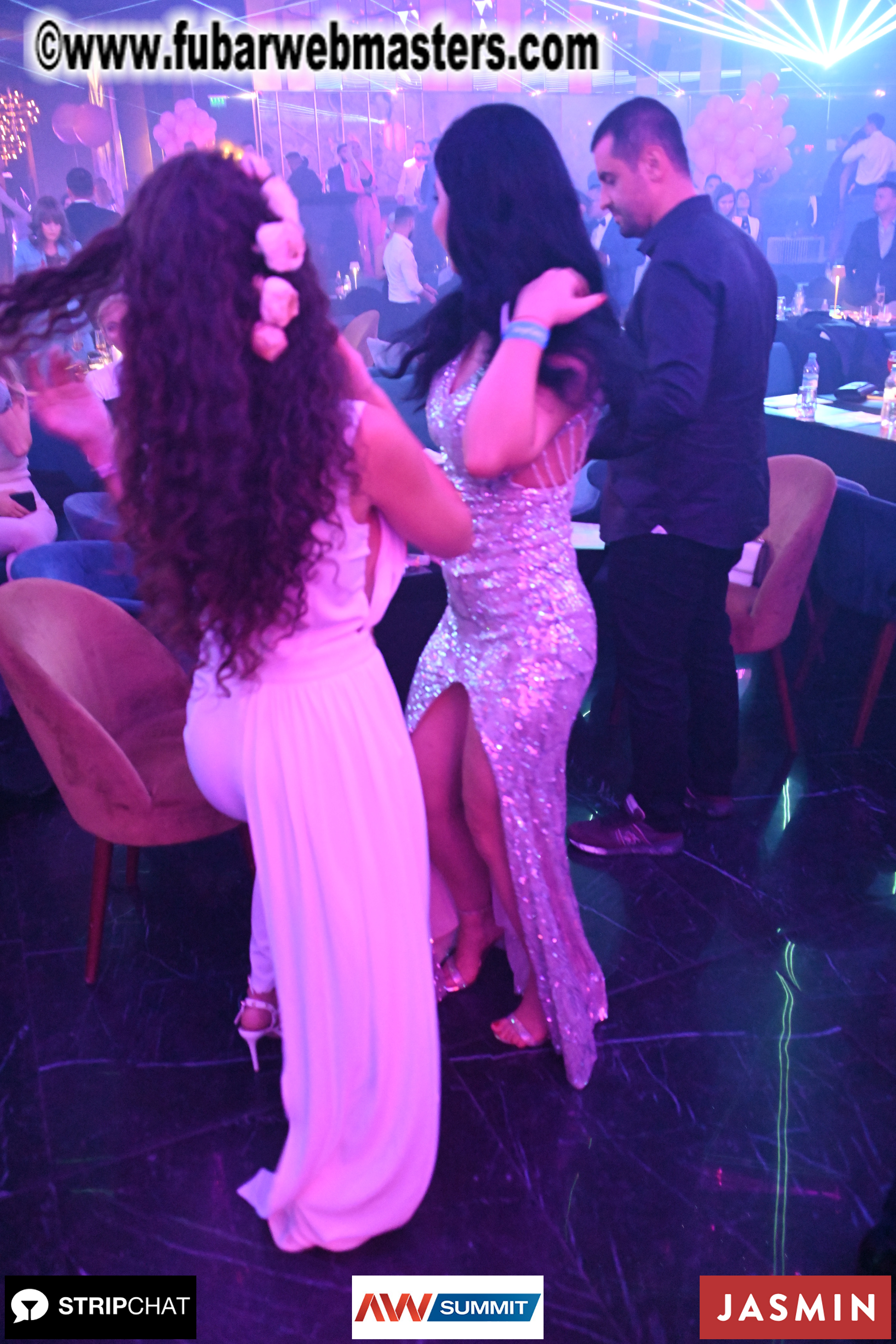 Pink Paradise by BongaCams