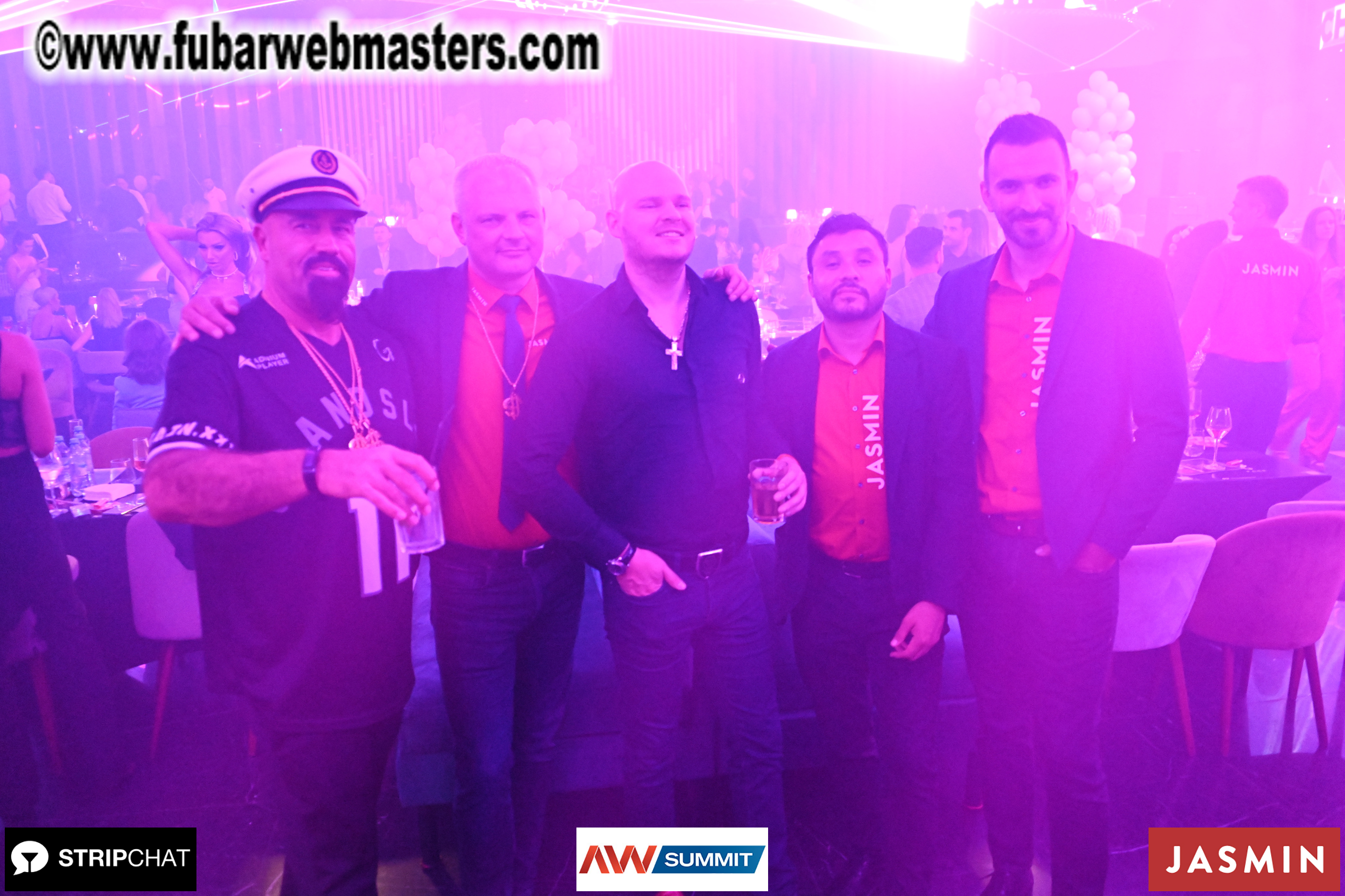 Pink Paradise by BongaCams