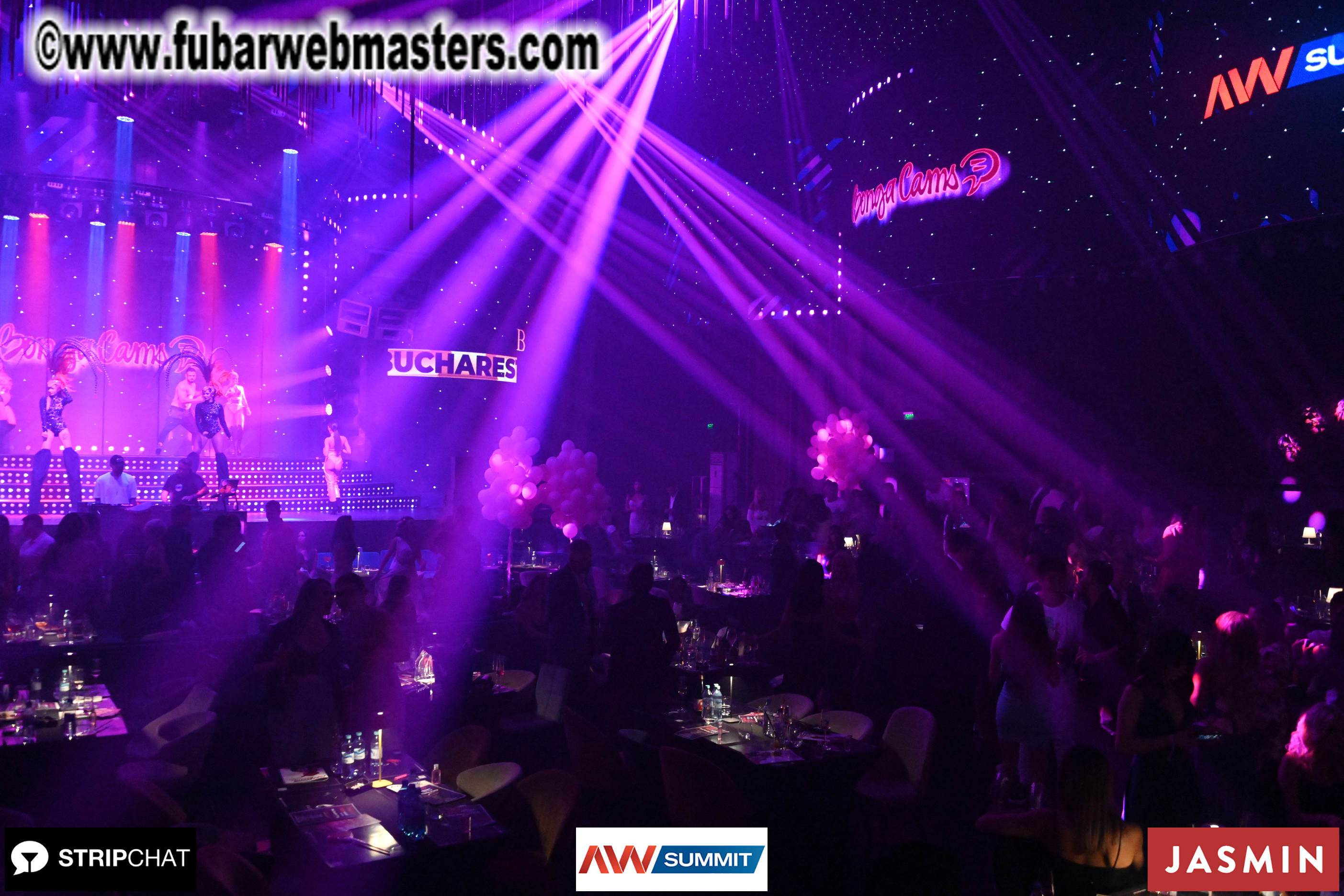 Pink Paradise by BongaCams