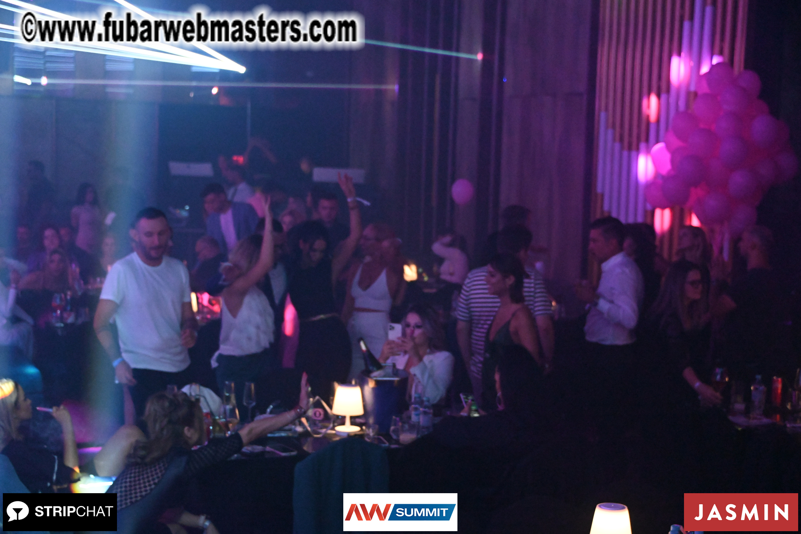 Pink Paradise by BongaCams