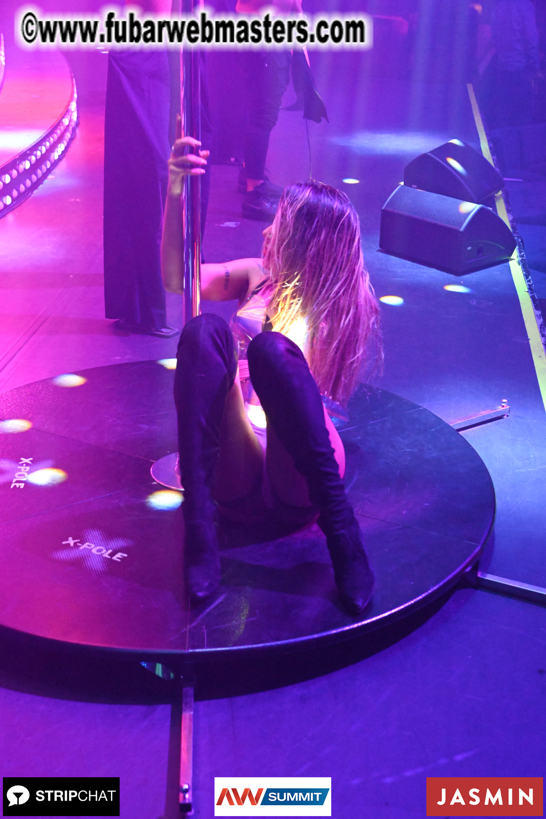 Pink Paradise by BongaCams