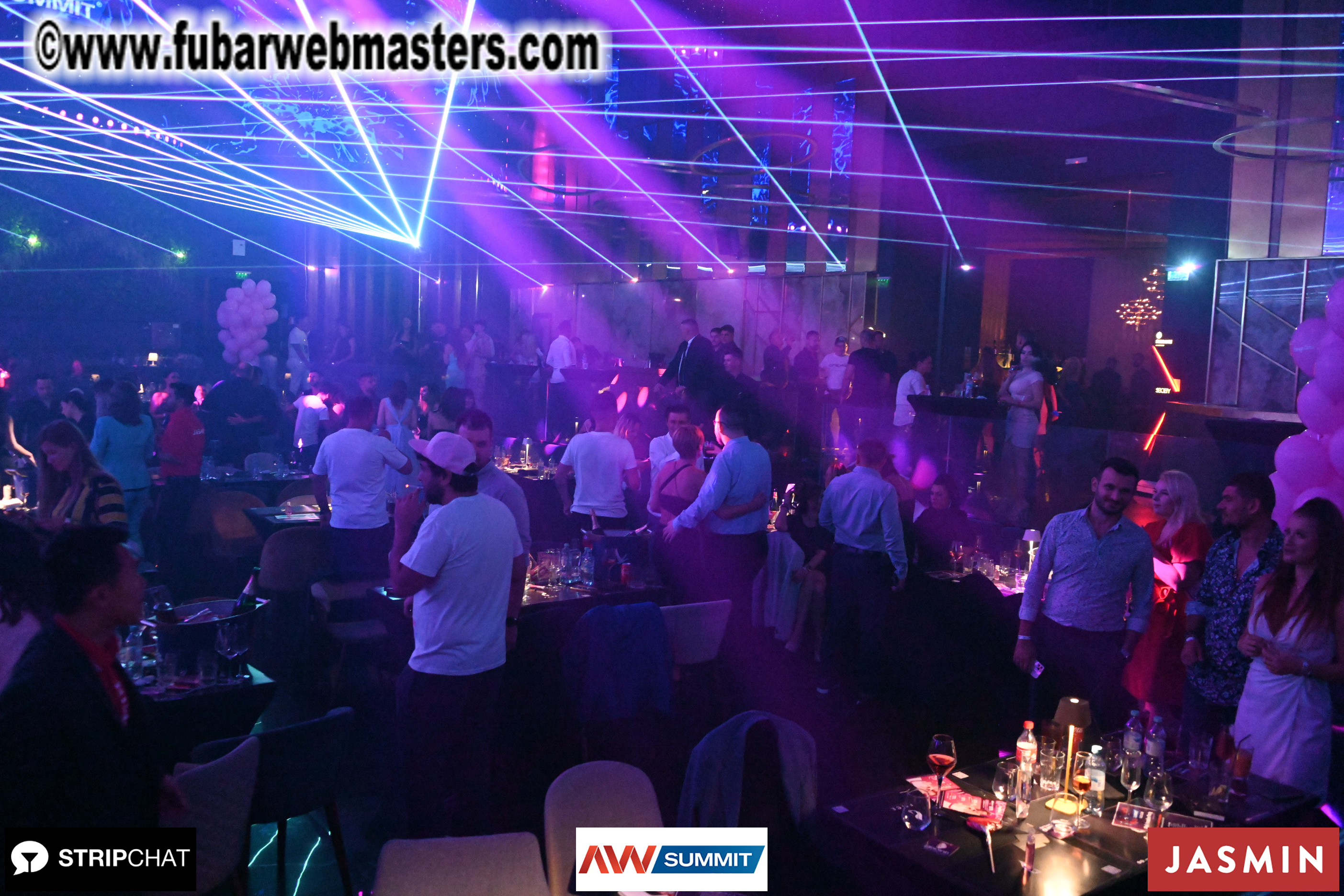 Pink Paradise by BongaCams