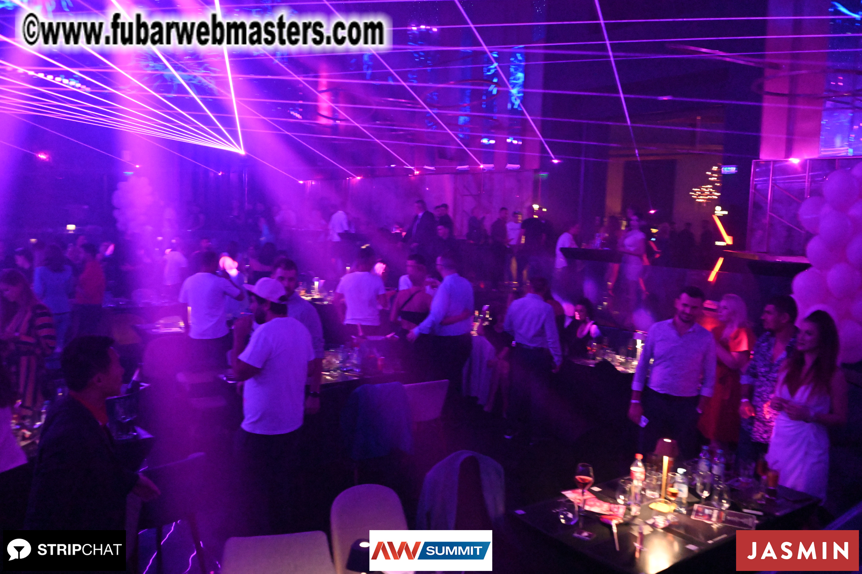 Pink Paradise by BongaCams