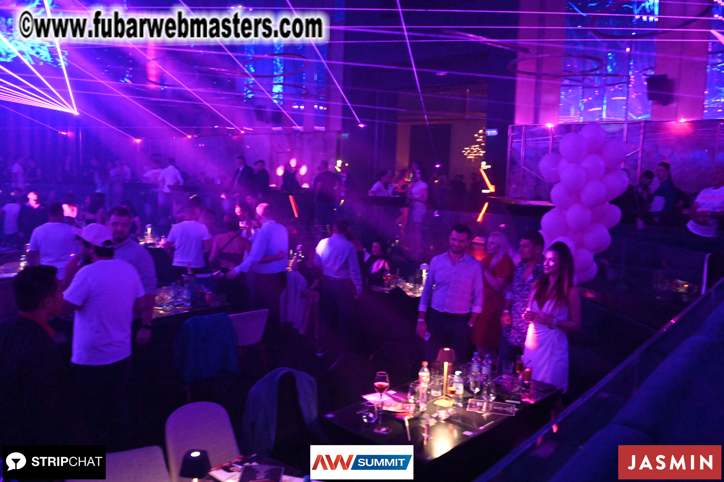 Pink Paradise by BongaCams