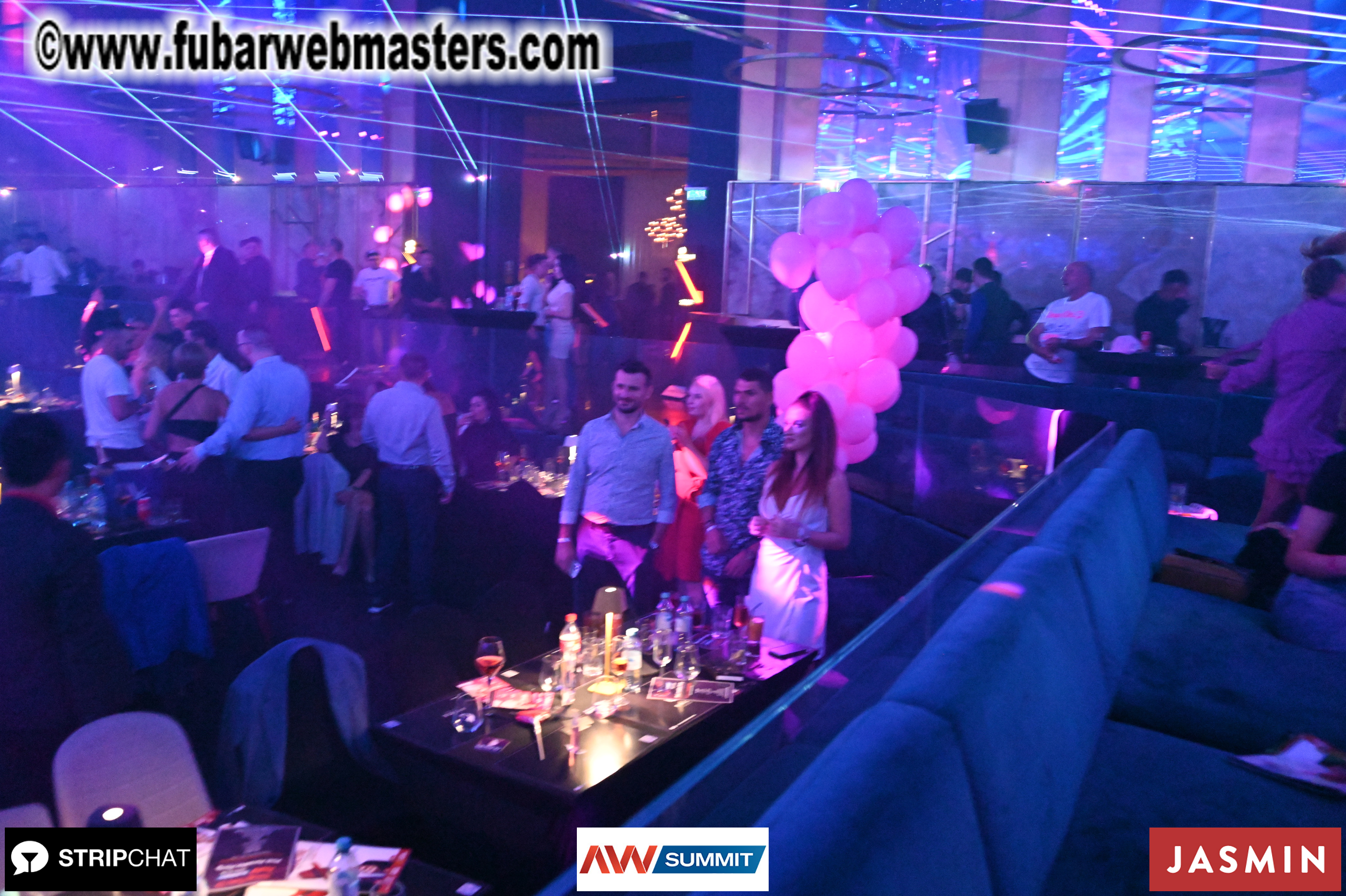 Pink Paradise by BongaCams