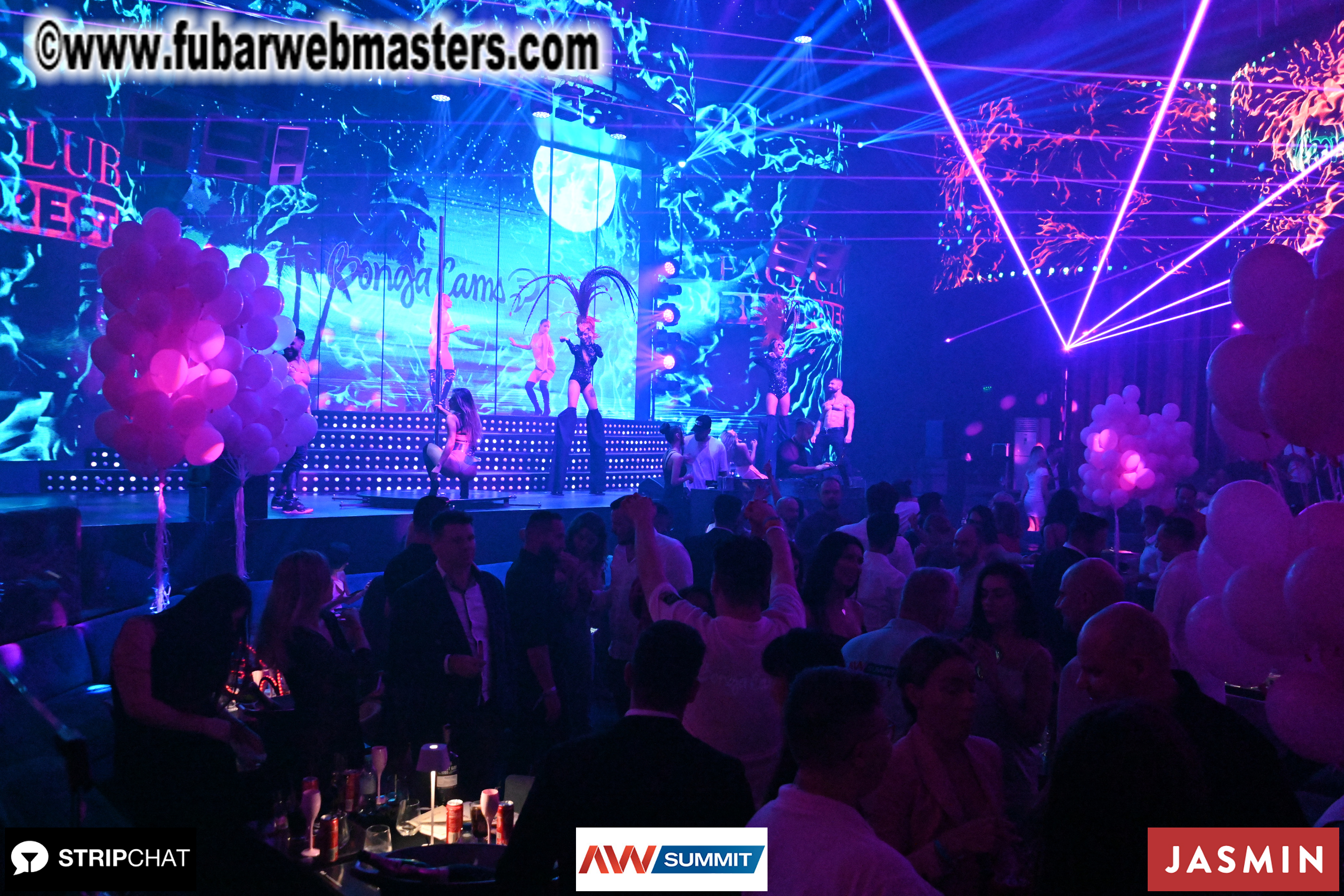 Pink Paradise by BongaCams