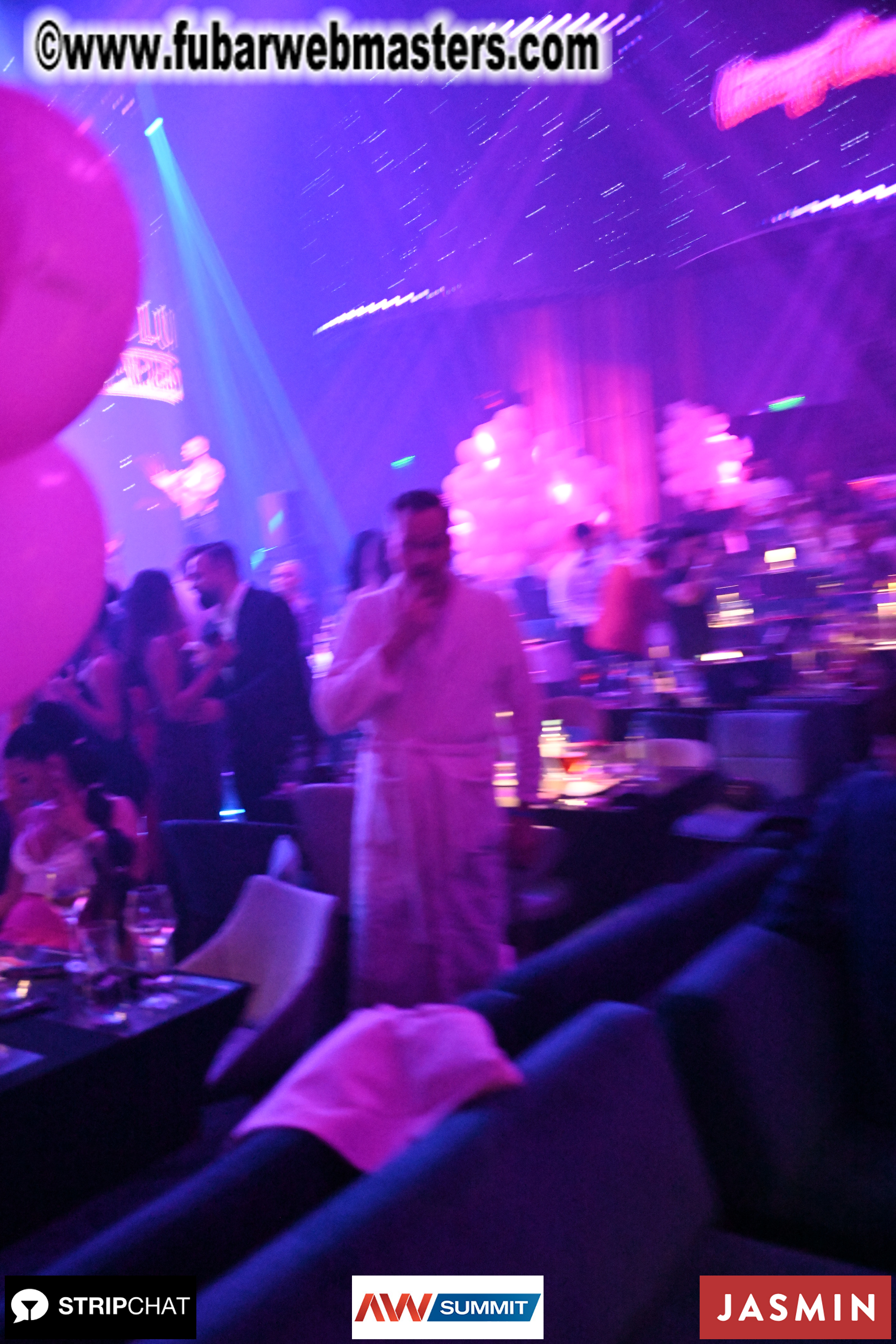 Pink Paradise by BongaCams