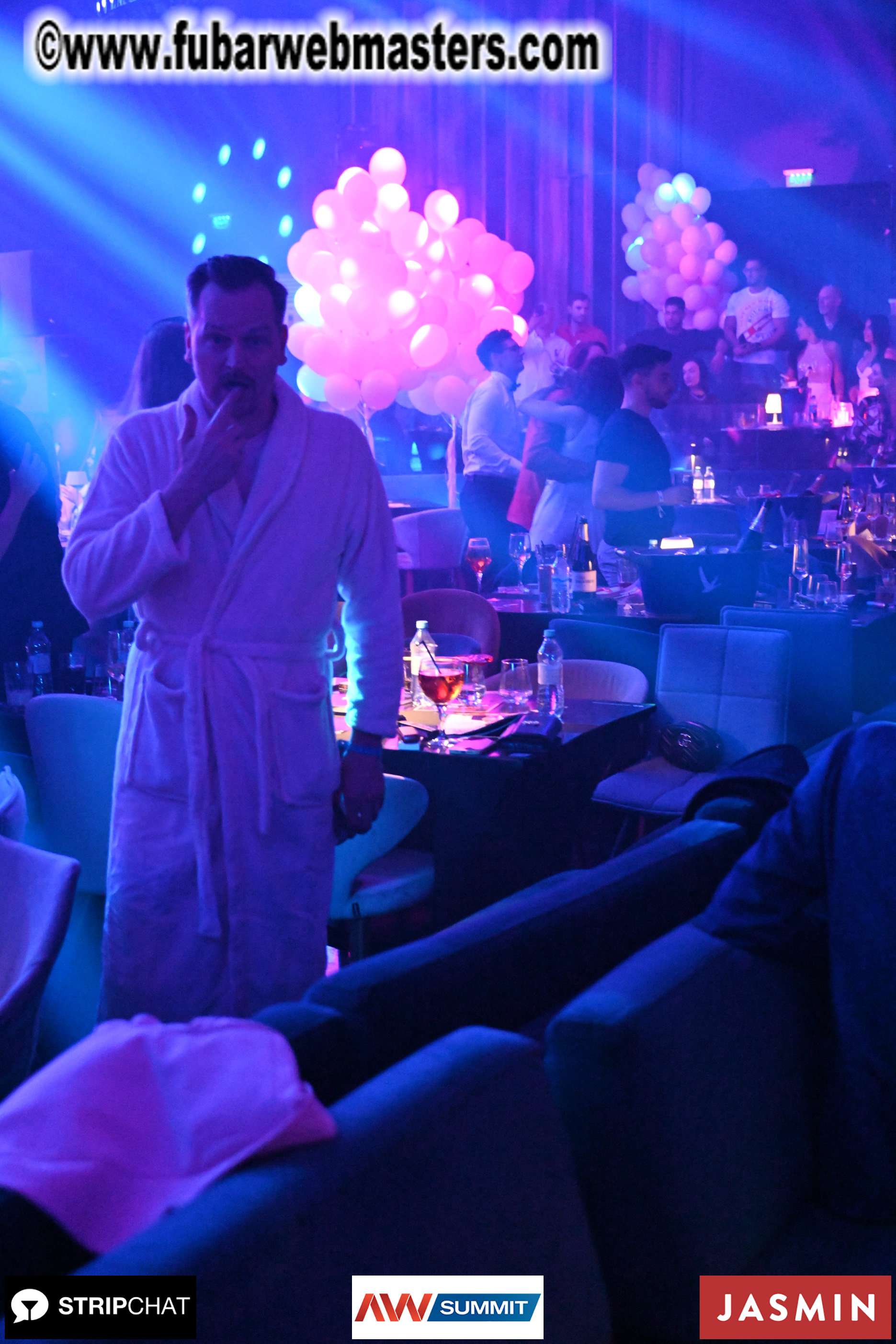 Pink Paradise by BongaCams