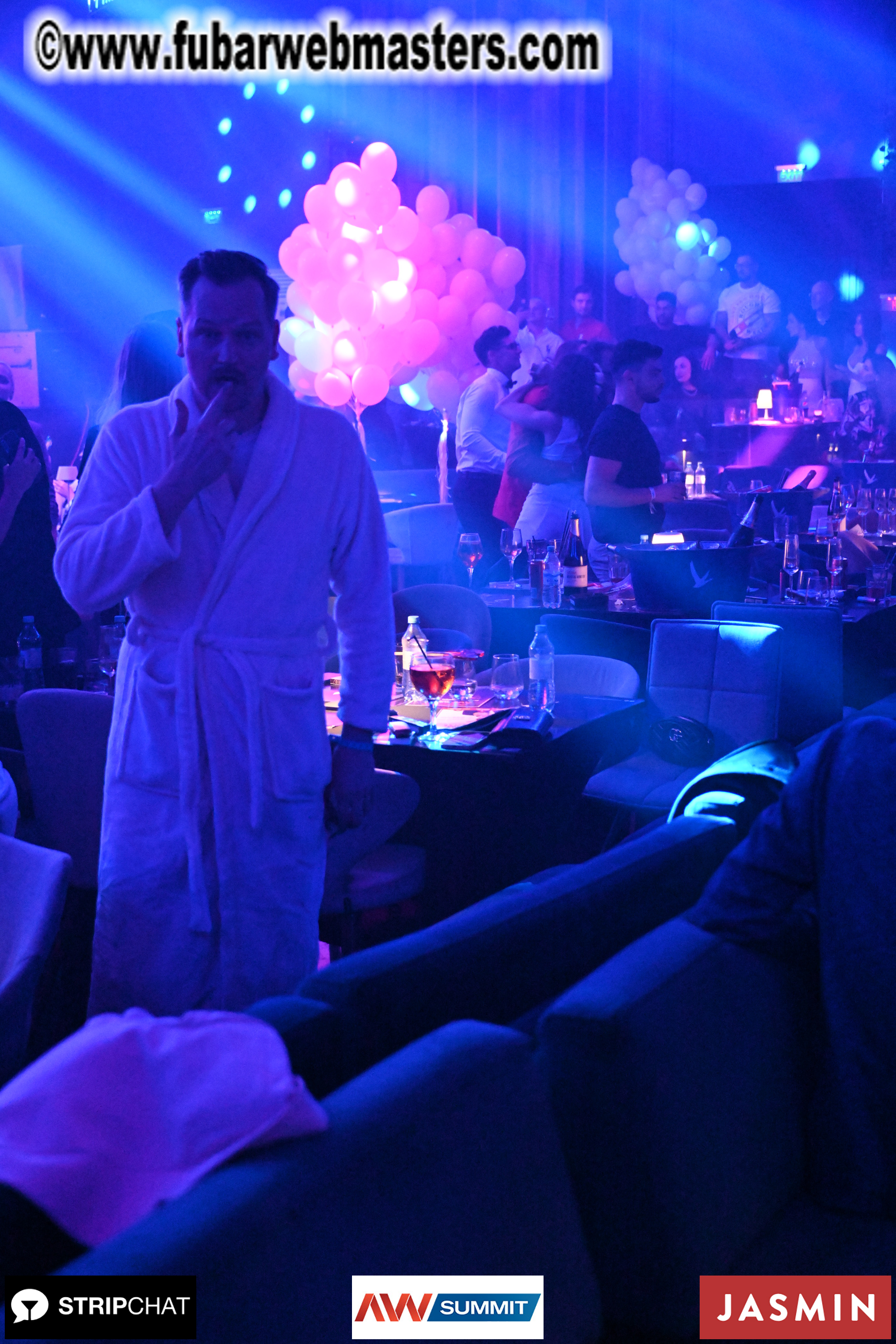 Pink Paradise by BongaCams