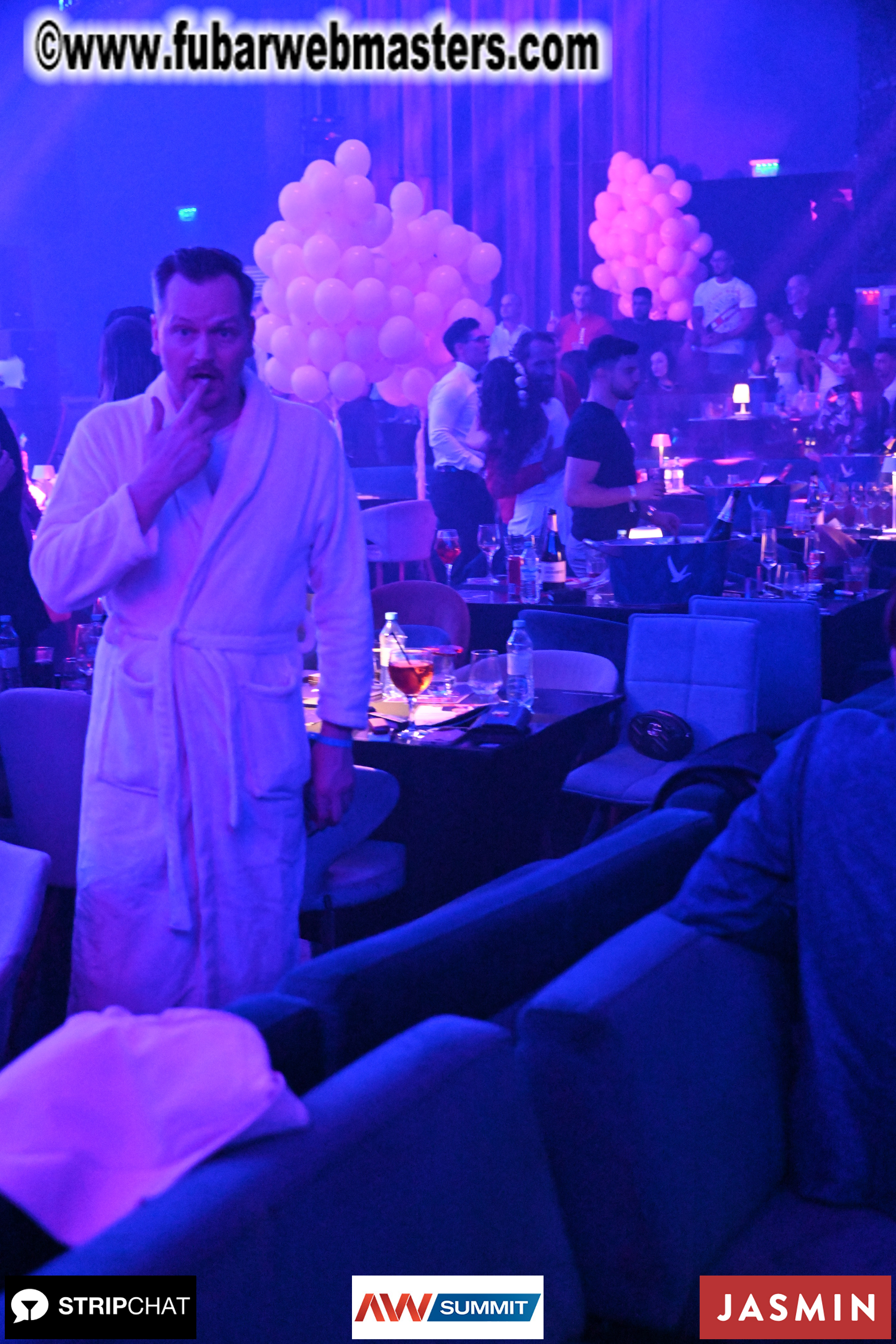 Pink Paradise by BongaCams