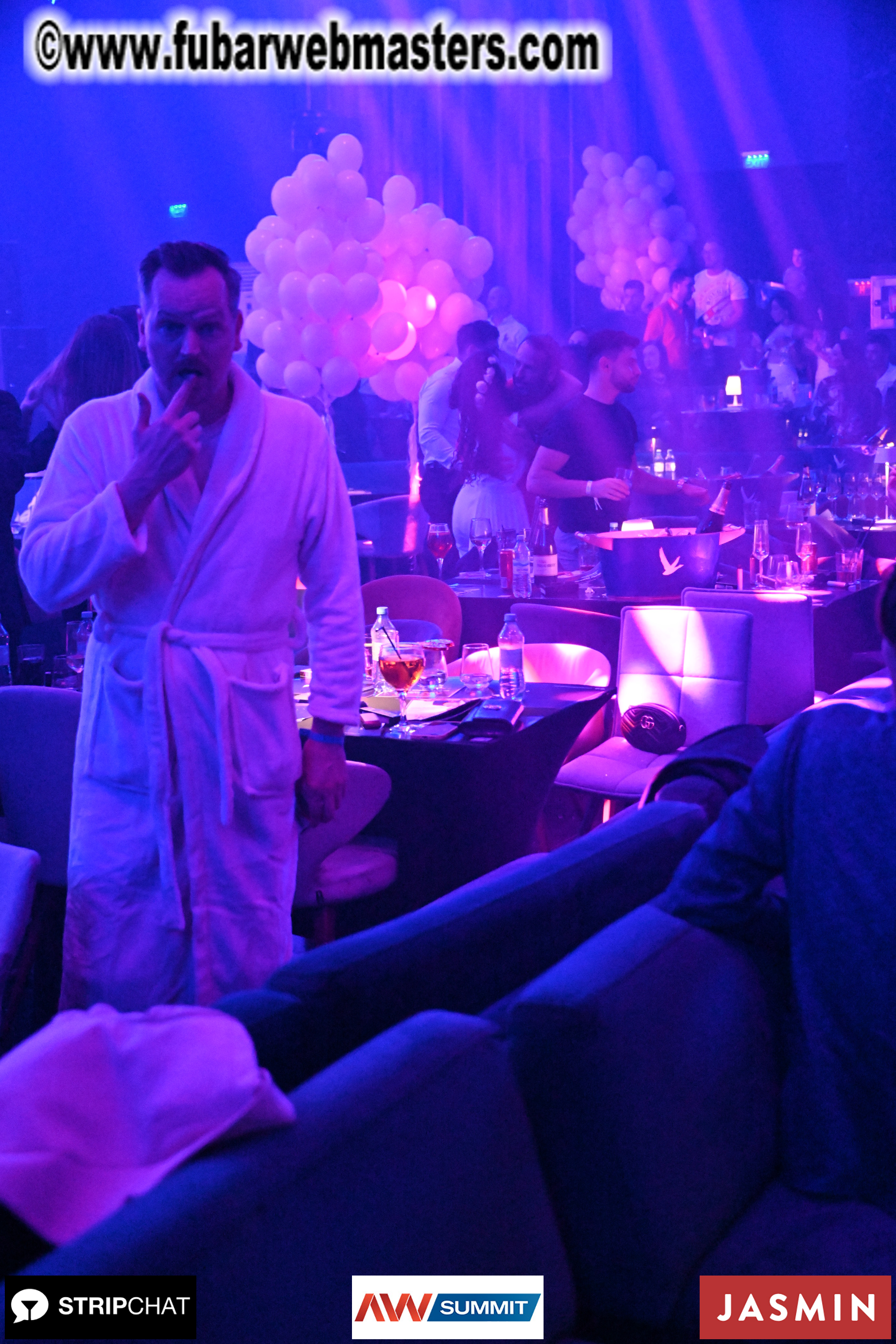 Pink Paradise by BongaCams