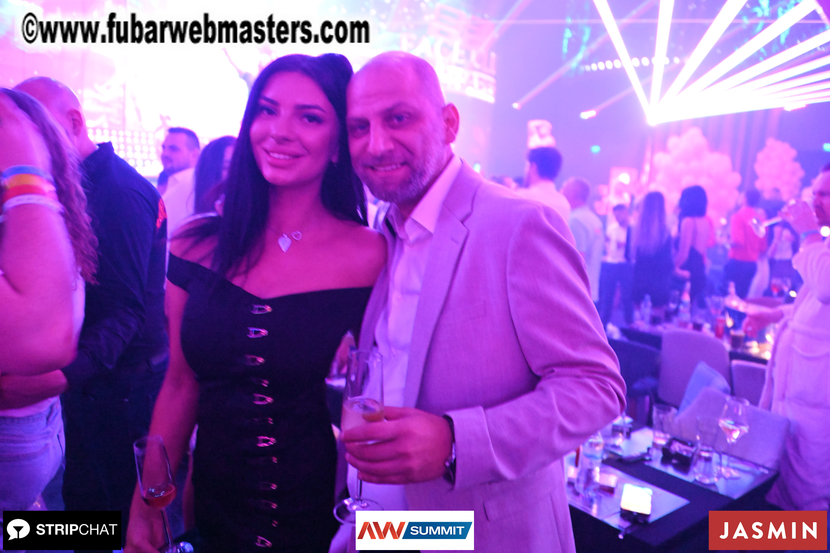 Pink Paradise by BongaCams