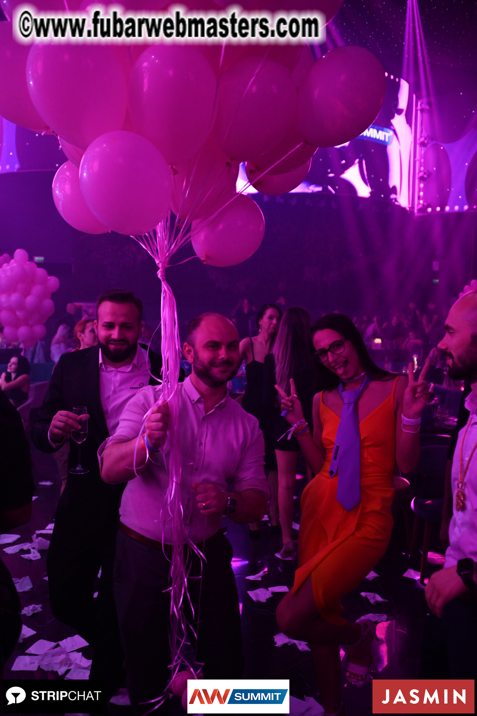 Pink Paradise by BongaCams