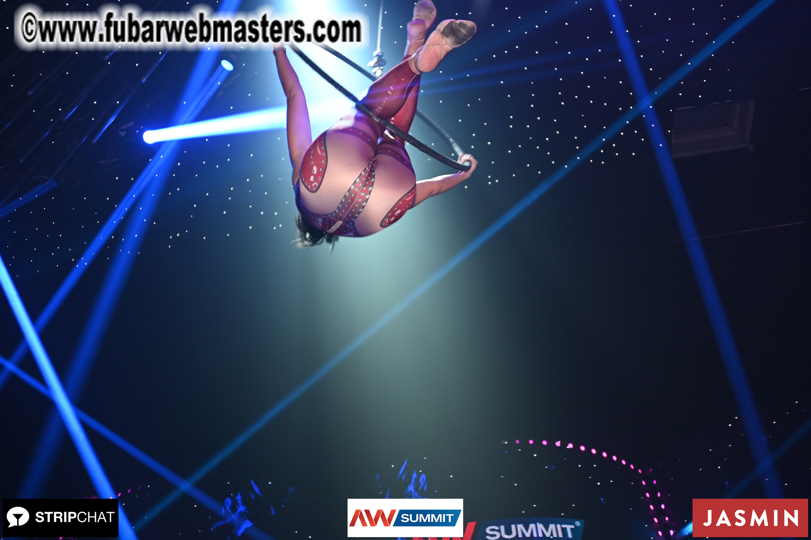 Pink Paradise by BongaCams