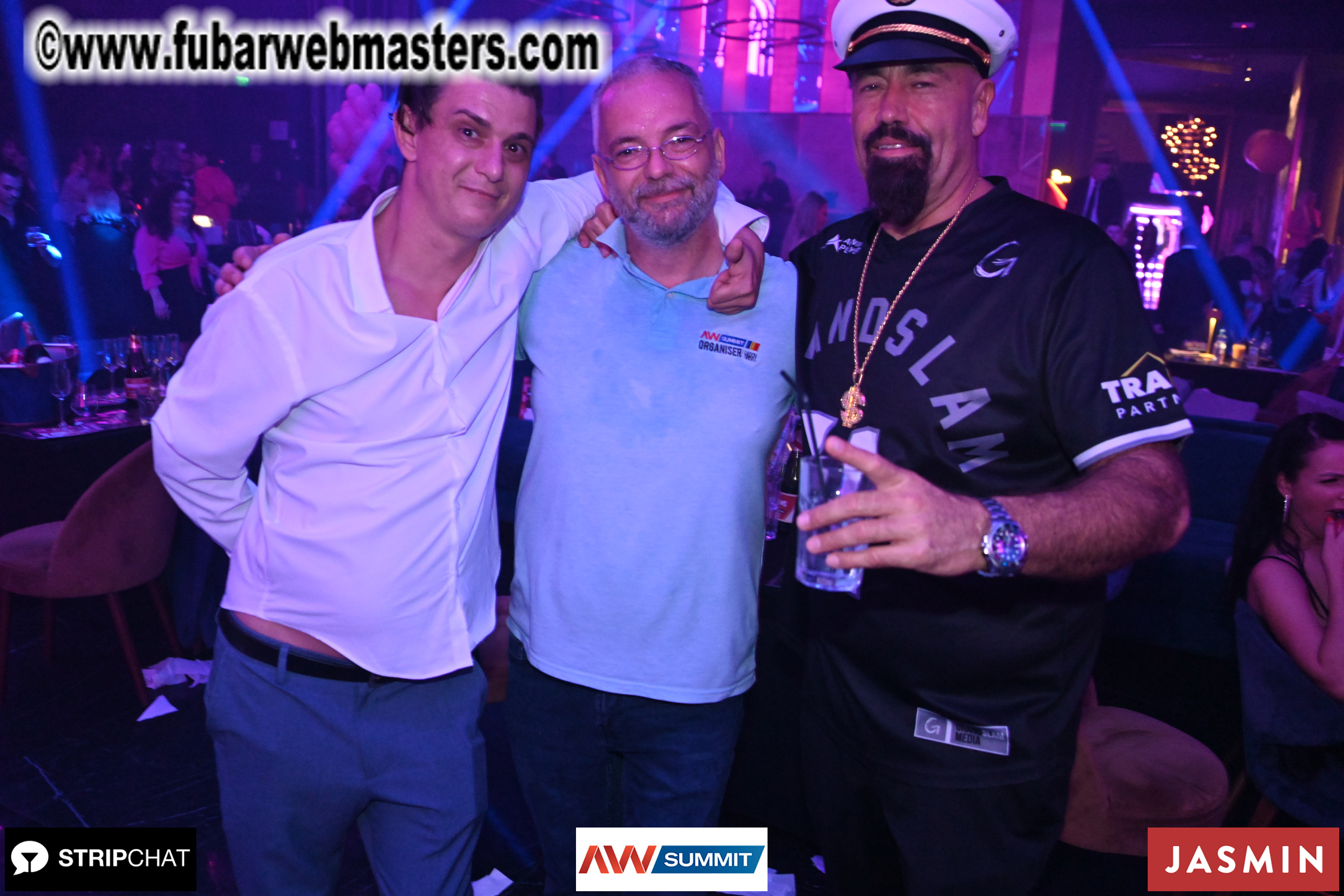 Pink Paradise by BongaCams