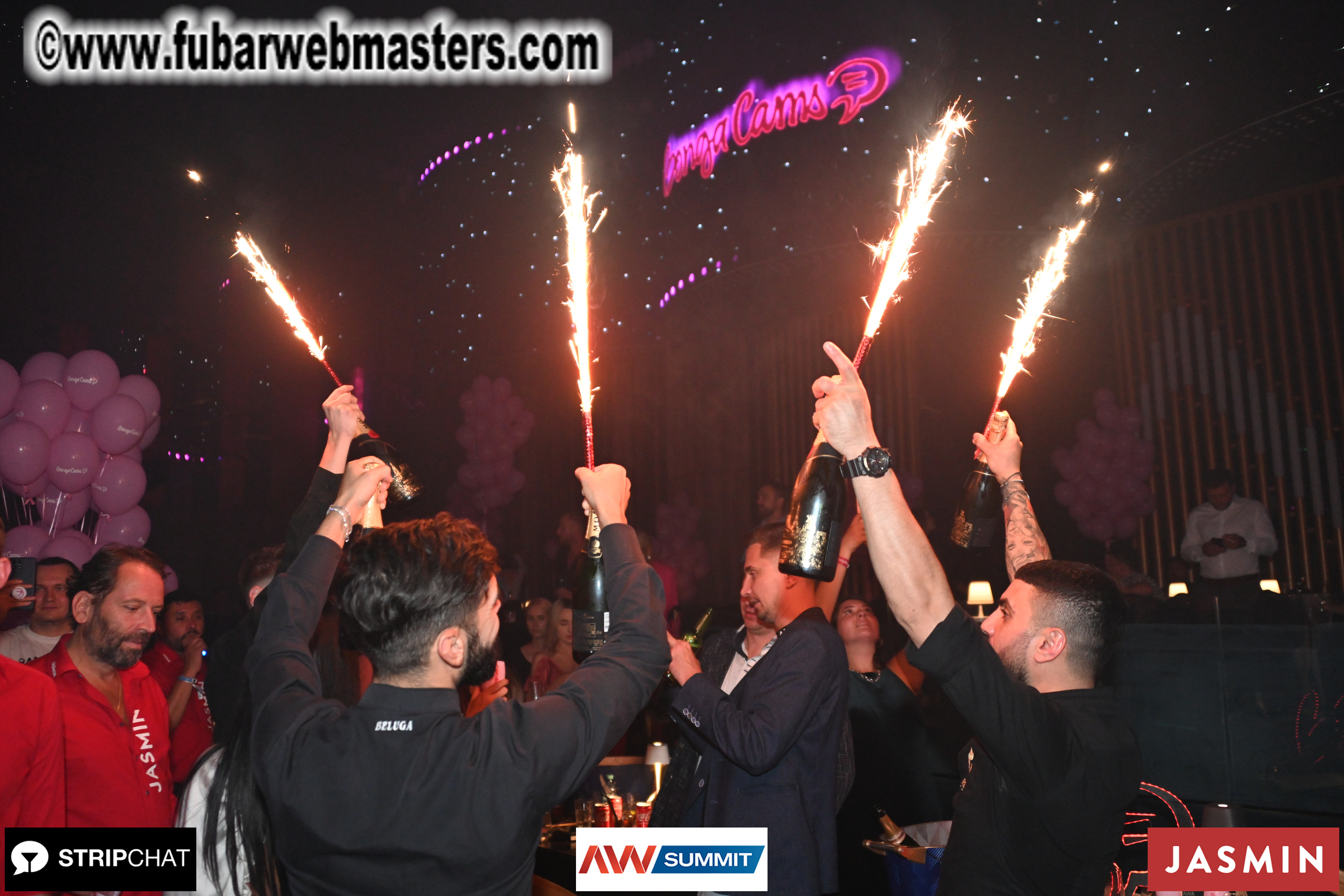 Pink Paradise by BongaCams