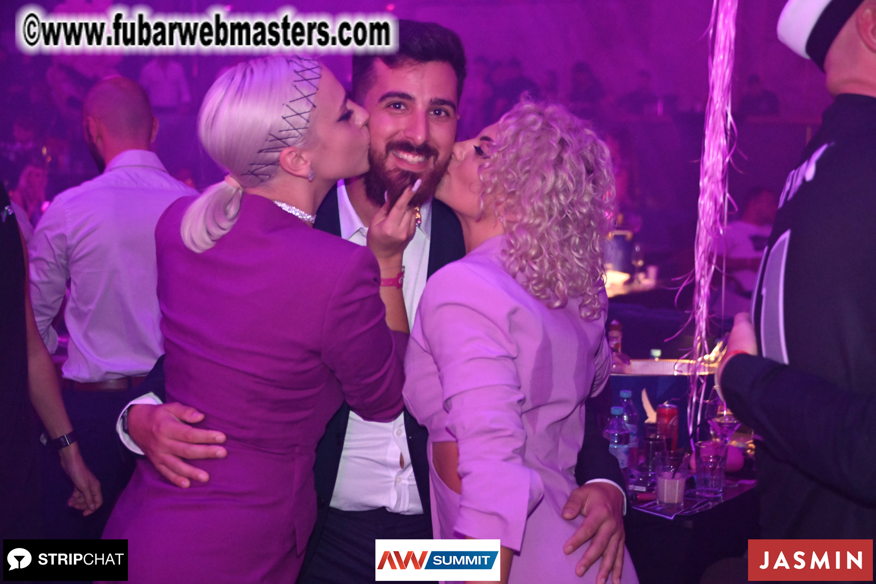 Pink Paradise by BongaCams