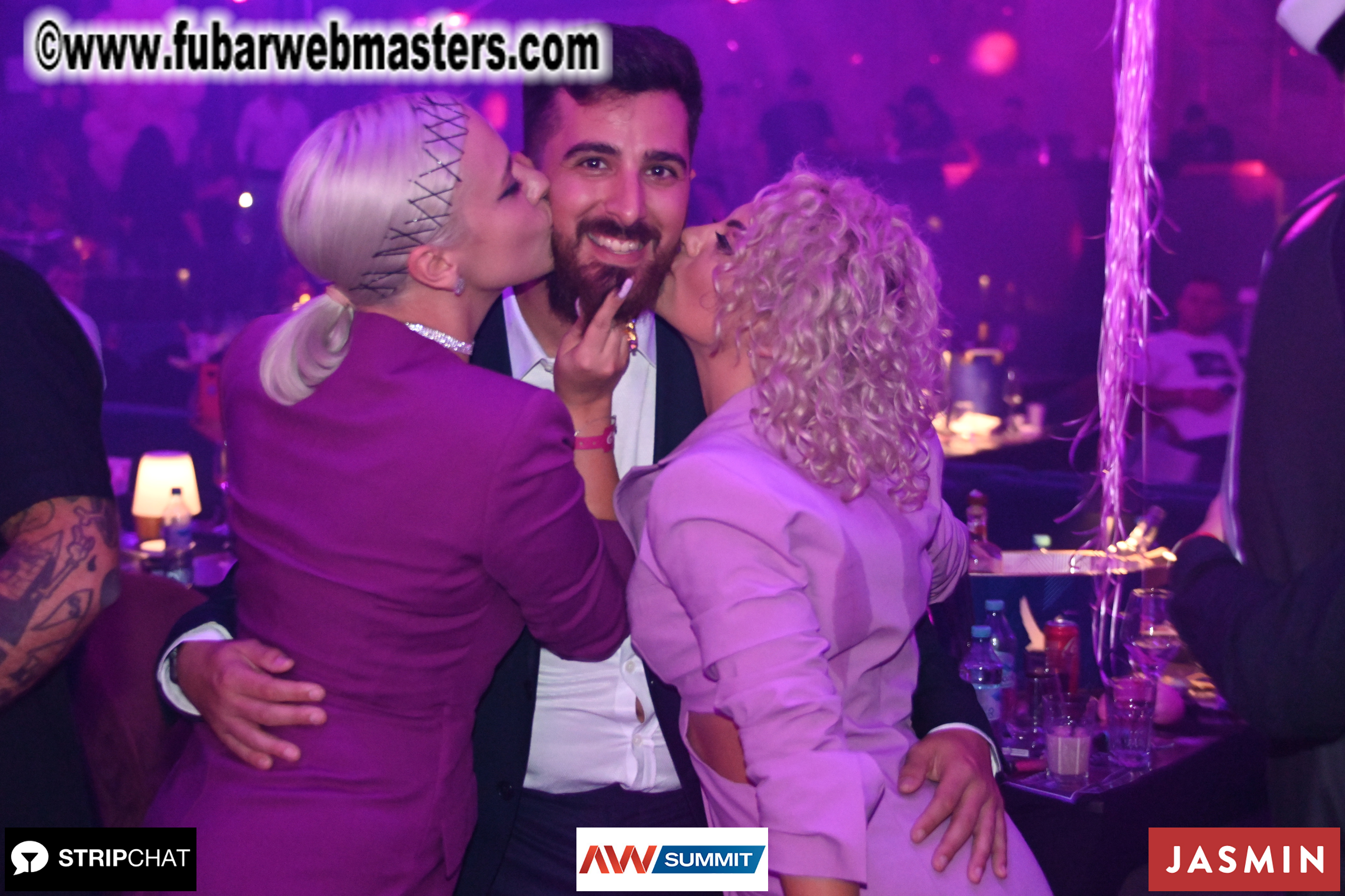 Pink Paradise by BongaCams