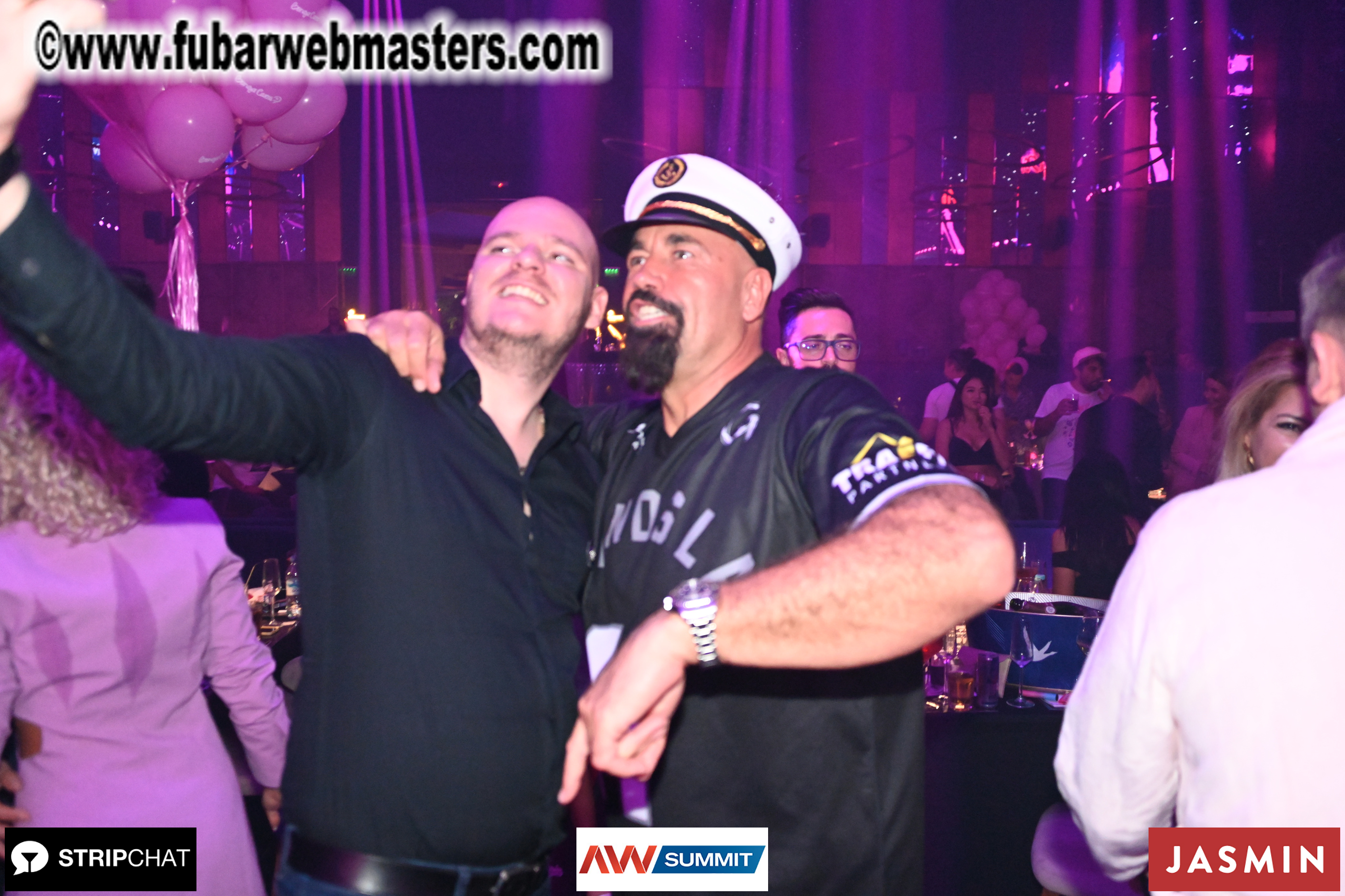 Pink Paradise by BongaCams