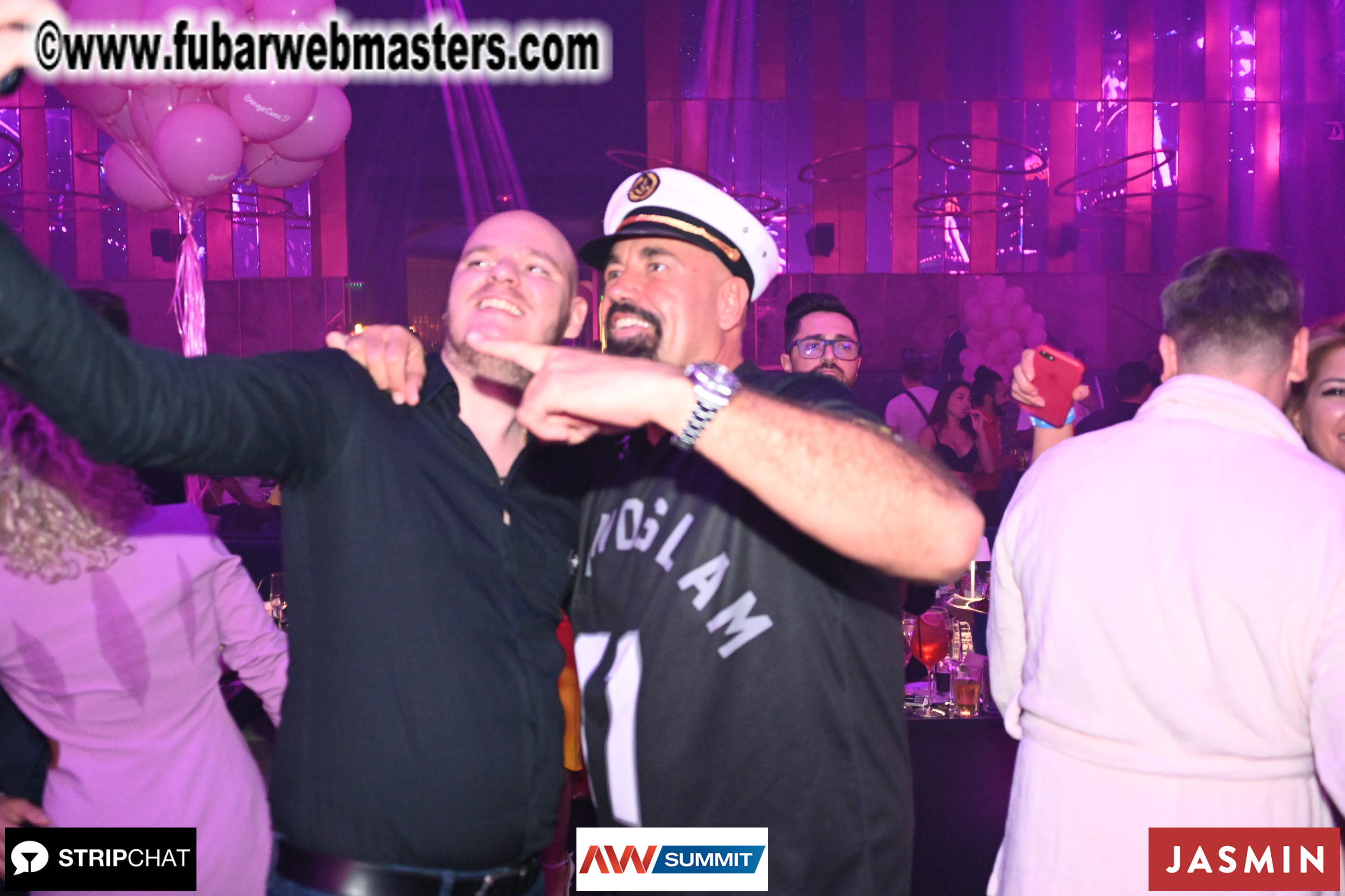 Pink Paradise by BongaCams