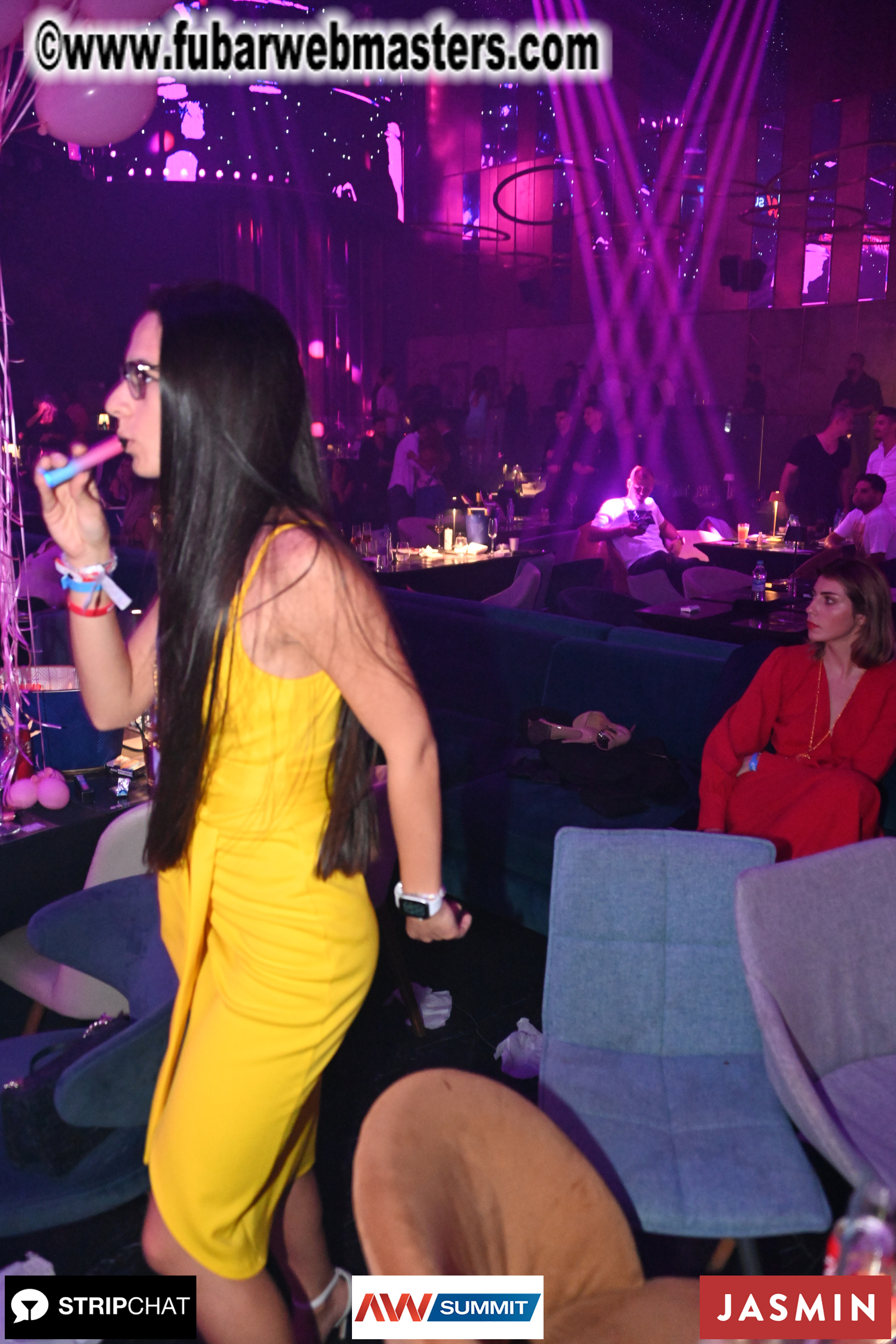 Pink Paradise by BongaCams