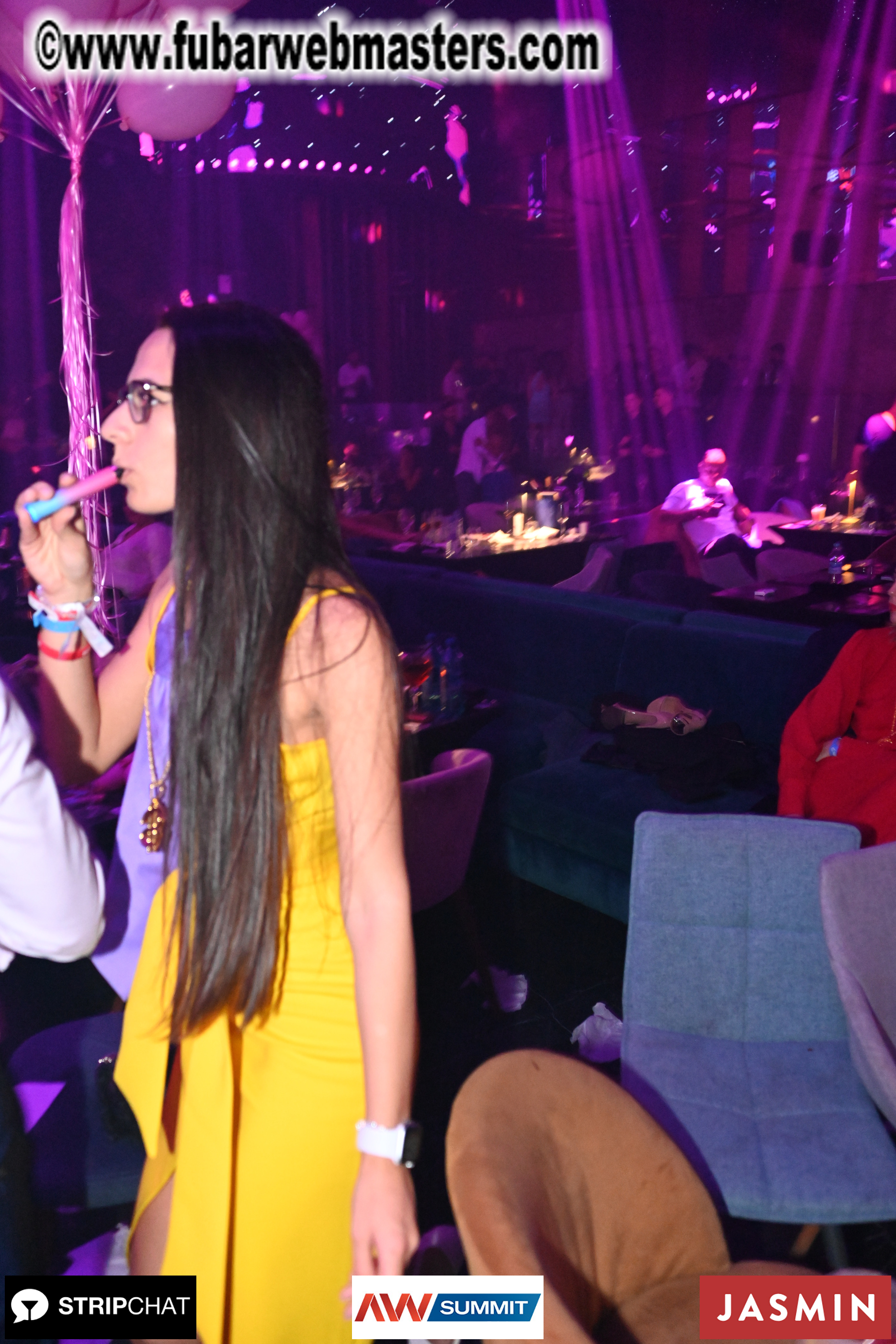 Pink Paradise by BongaCams