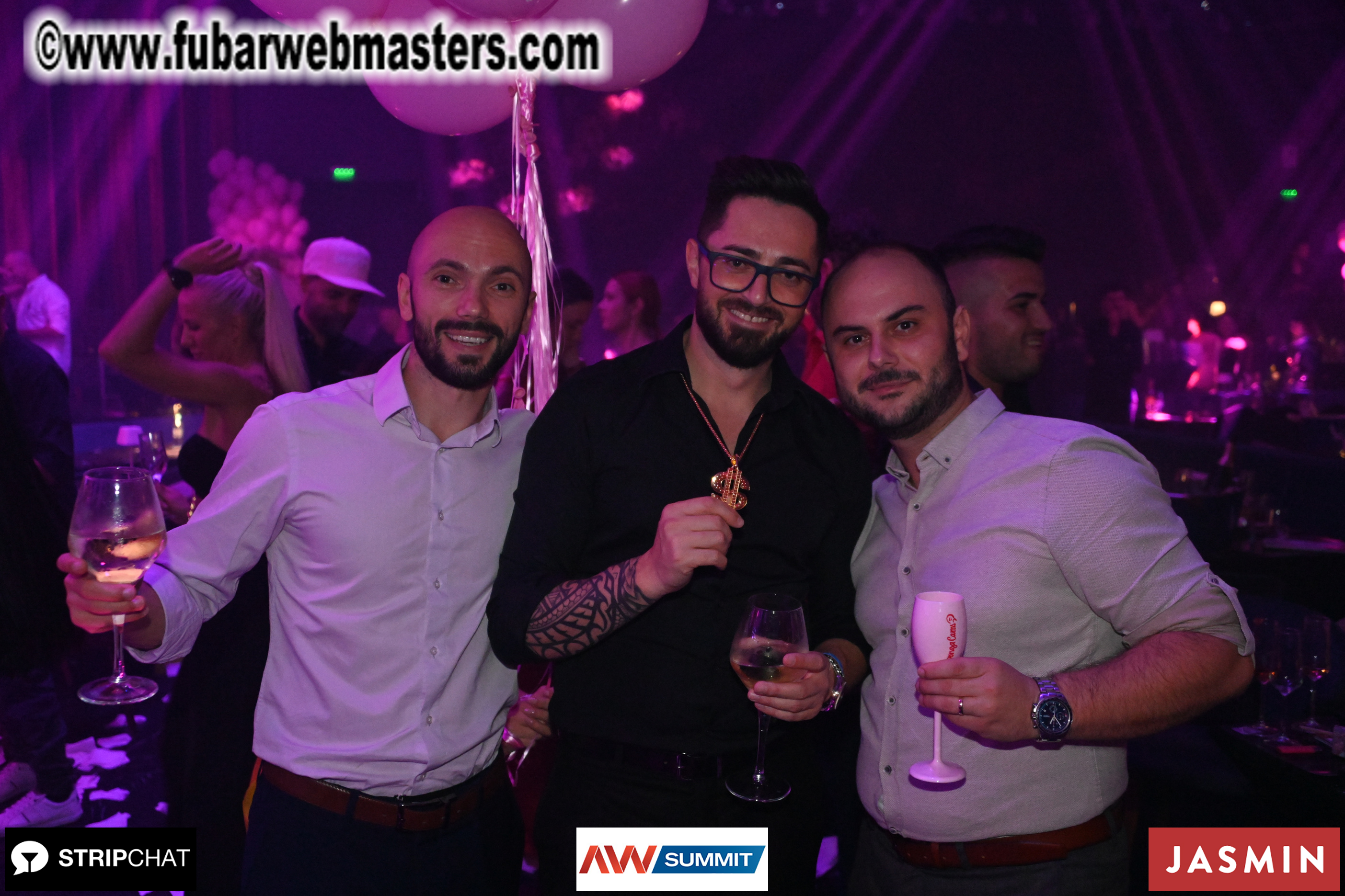 Pink Paradise by BongaCams